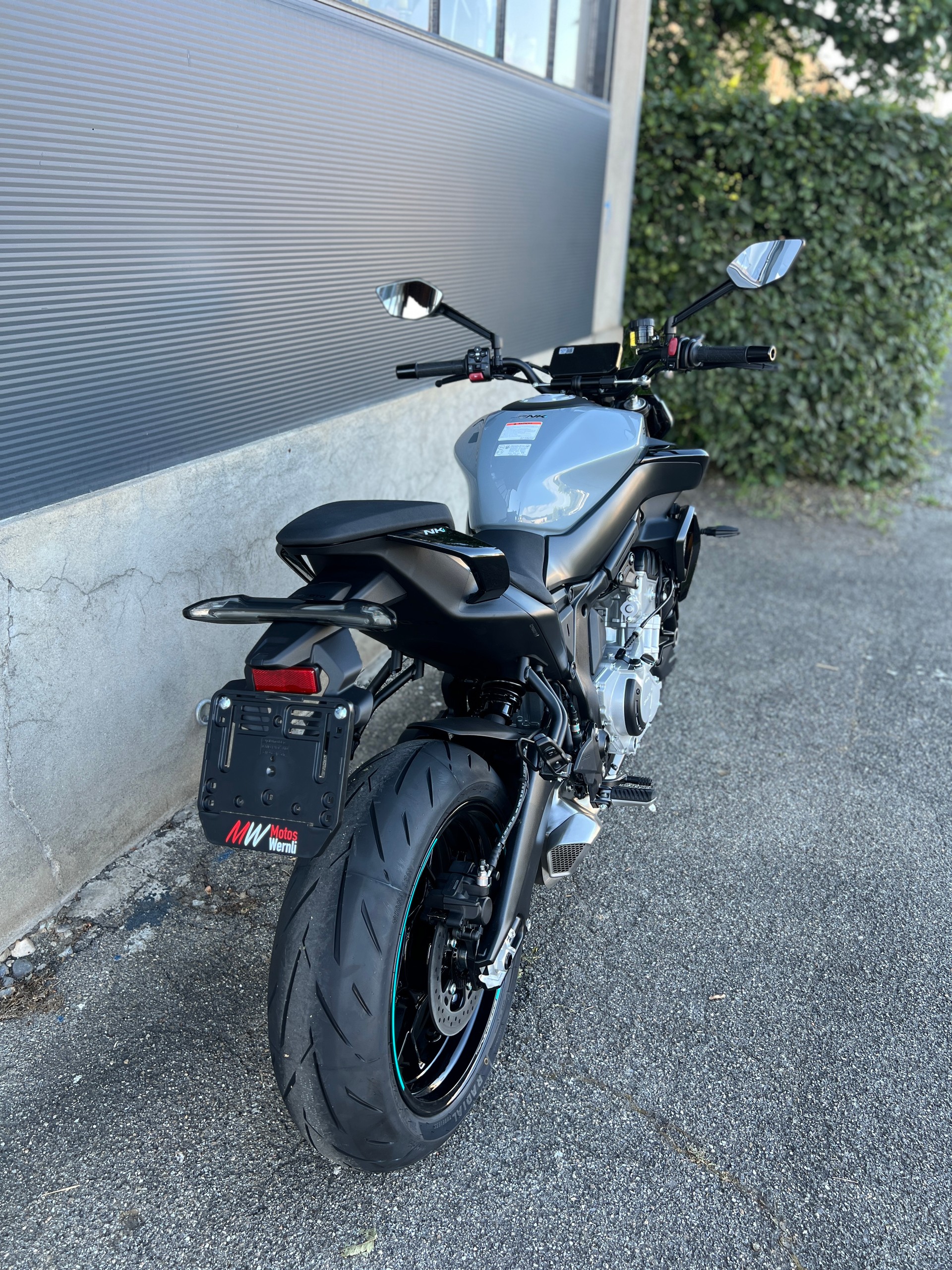 CF MOTO 675 NK-image-6