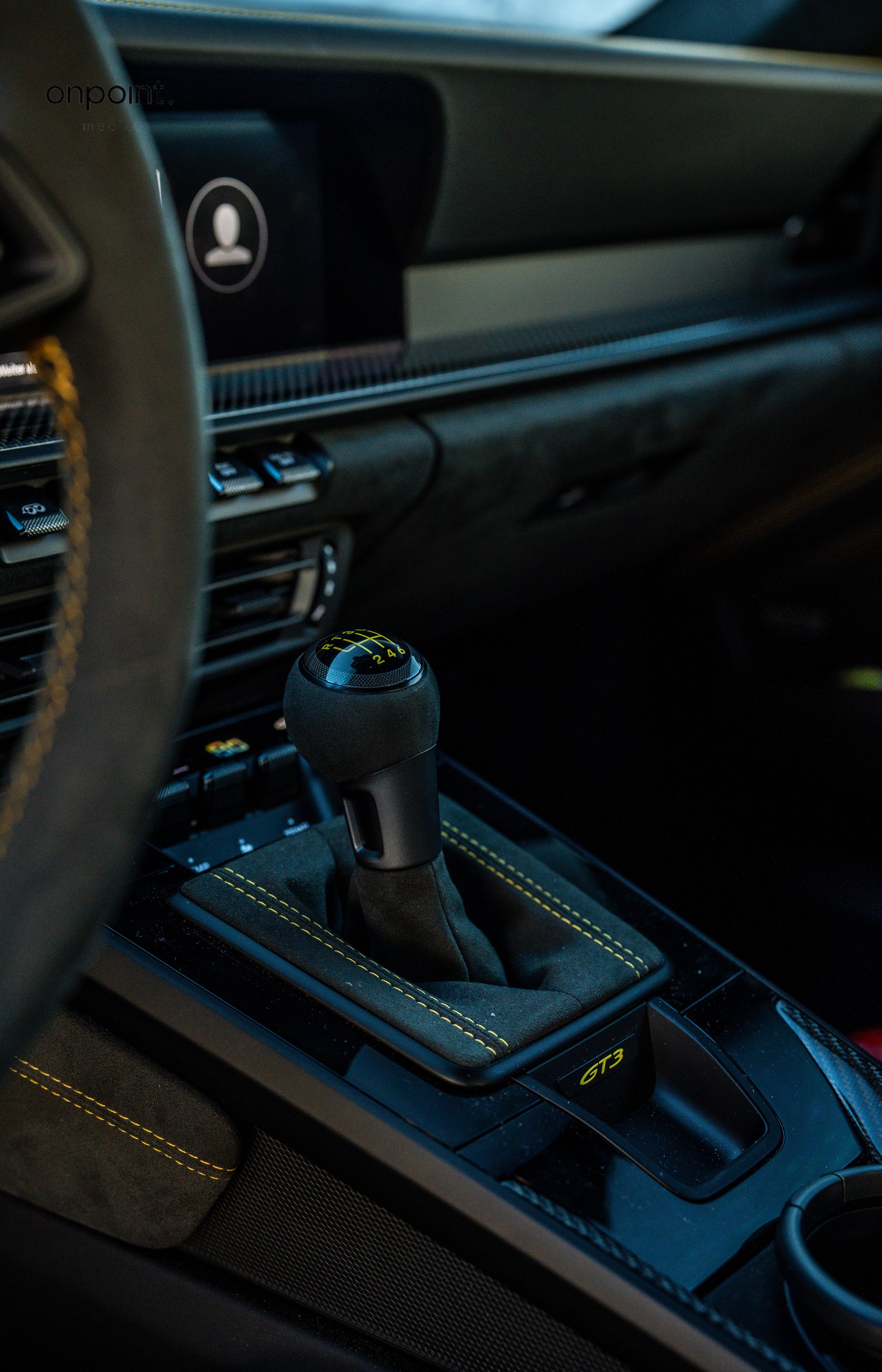 PORSCHE 911 992 GT3-image-13