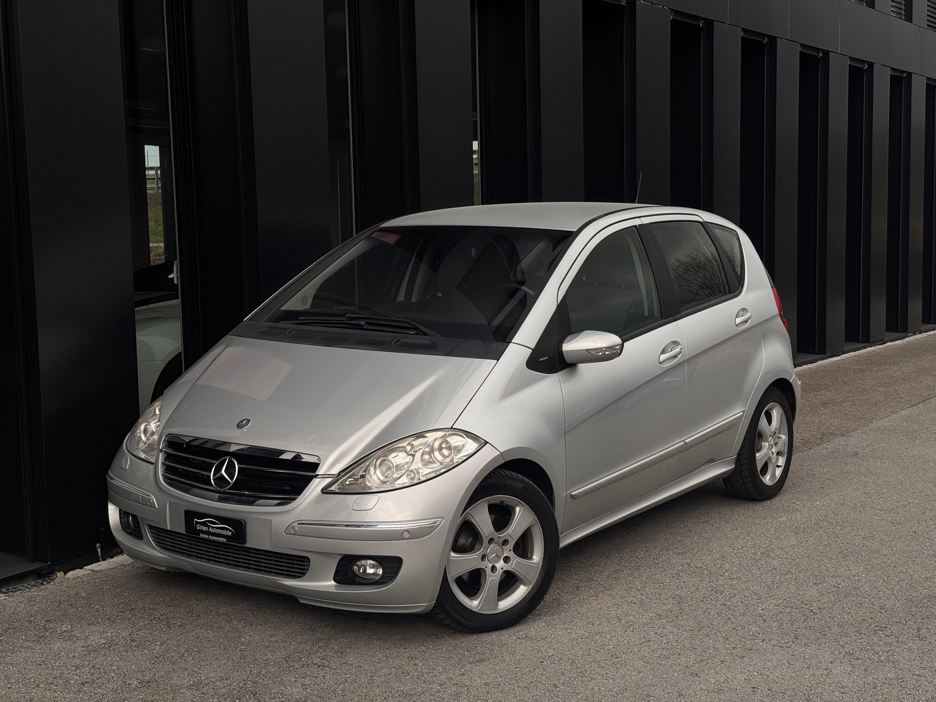 MERCEDES-BENZ A 200 Avantgarde-image-0