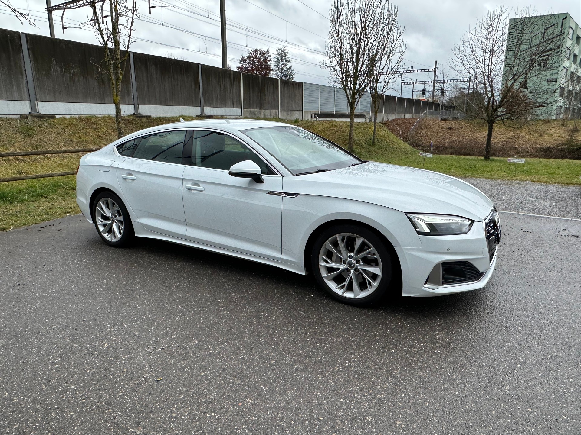 AUDI A5 Sportback 40 TDI advanced quattro S-tronic-image-5