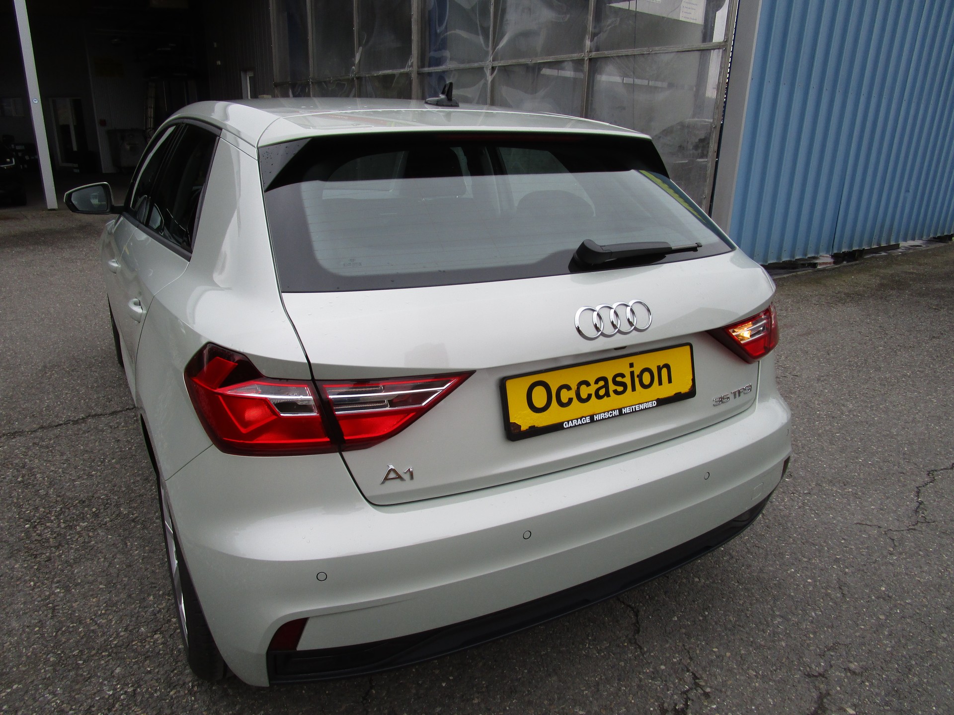 AUDI A1 Sportback 35 TFSI S-tronic-image-4