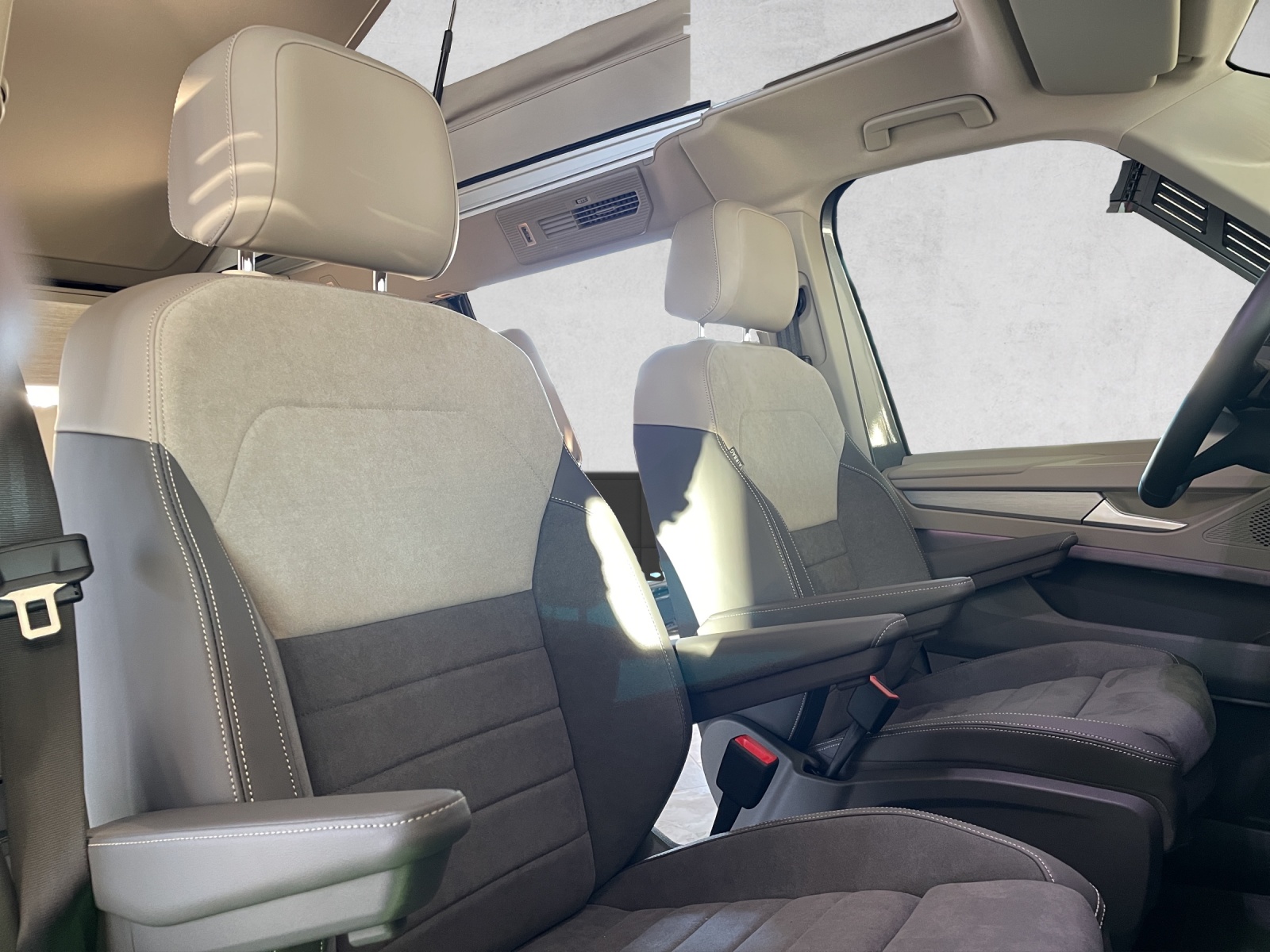 VW California 2.0 TDI Ocean Liberty-image-9