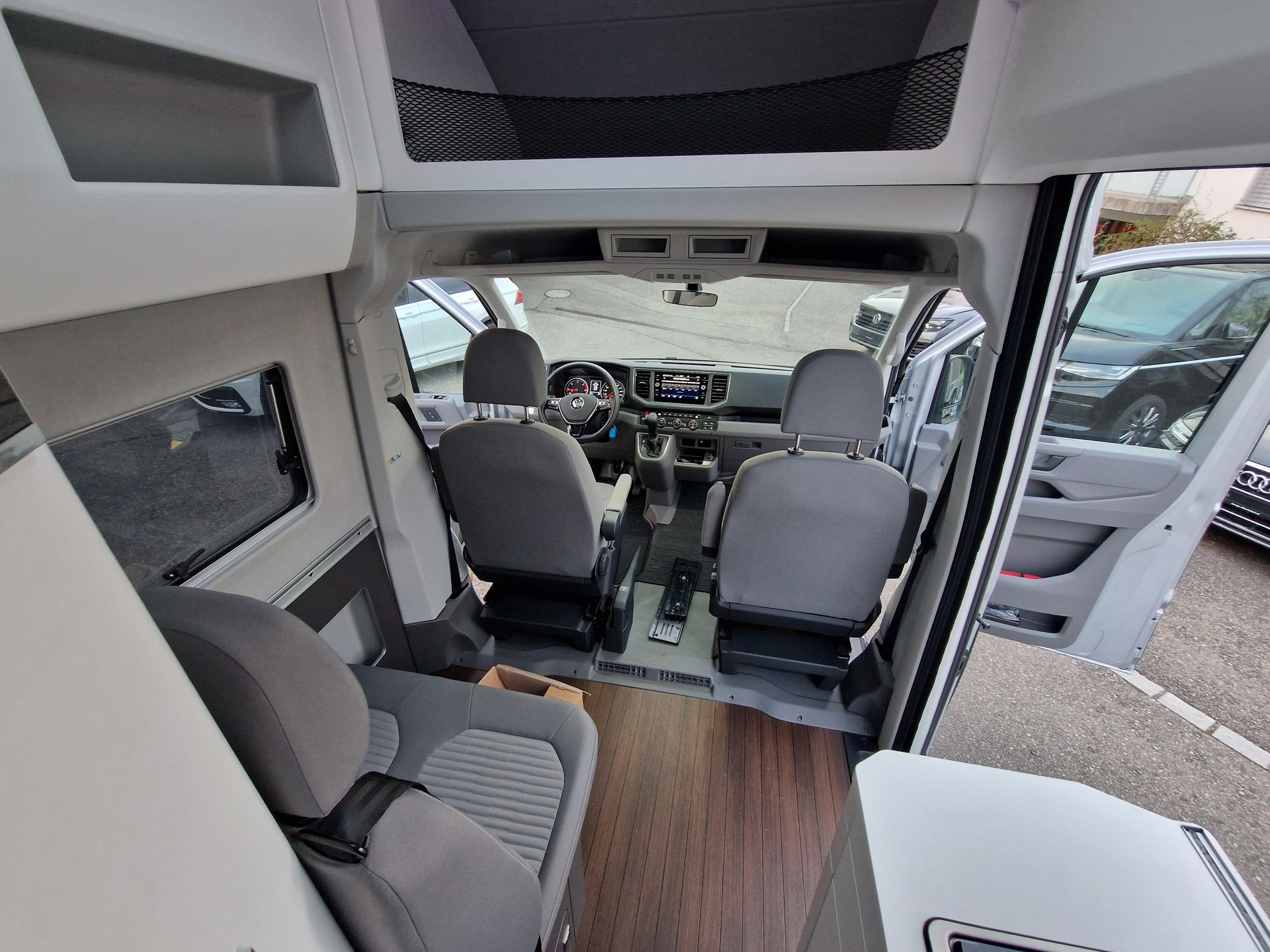 VW Grand California 600 2.0 BI-TDI 4 Motion 3500kg oder 3880kg 4 Schlafplätze-image-11