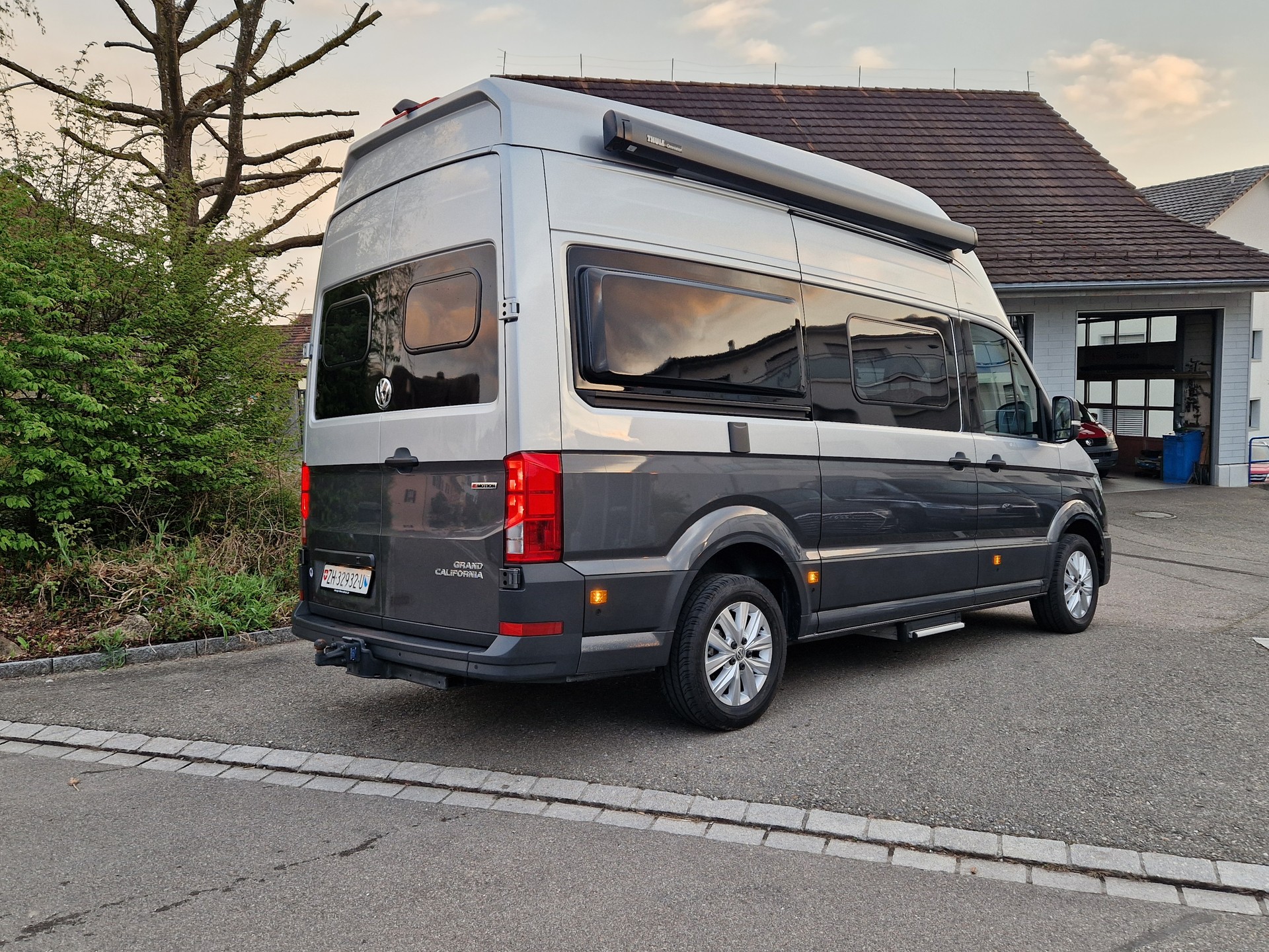 VW Grand California 600 2.0 BI-TDI 4 Motion 3500kg oder 3880kg 4 Schlafplätze-image-2