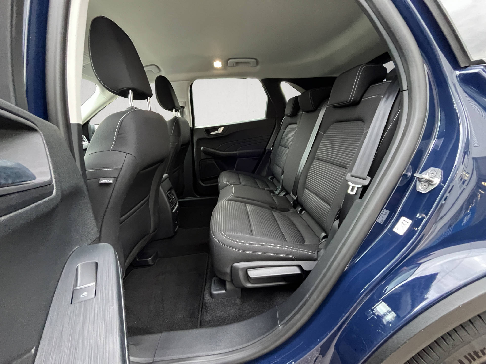 FORD Kuga 2.5 Hybrid Titanium 4x4-image-20