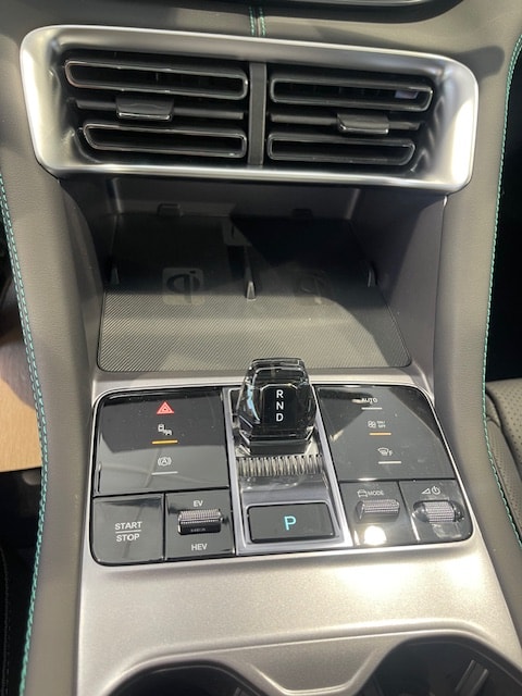 BYD Seal U DM-i Design AWD-image-6