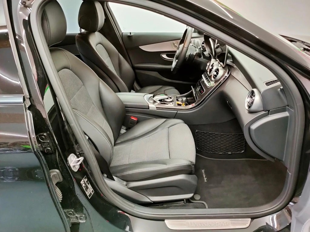 MERCEDES-BENZ C 220 d Swiss Star Avantgarde 4M 9G-Tronic-image-9
