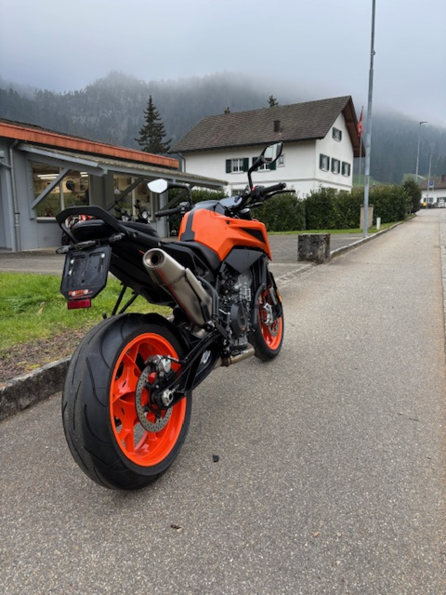 KTM 790 Duke L-image-4