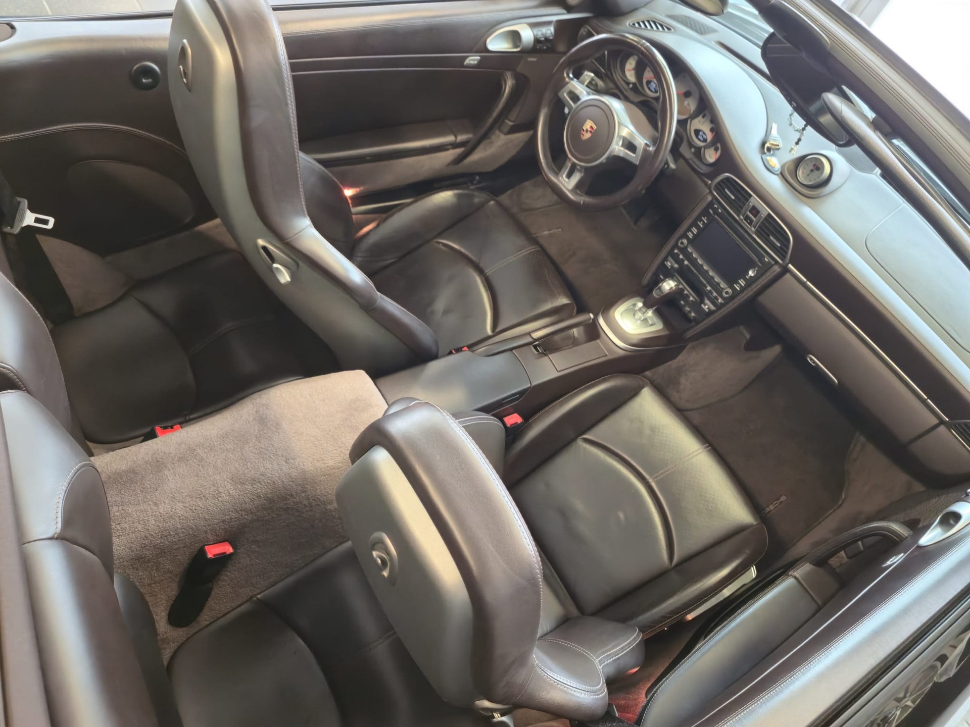 PORSCHE 911 Cabrio Carrera 4S PDK-image-10