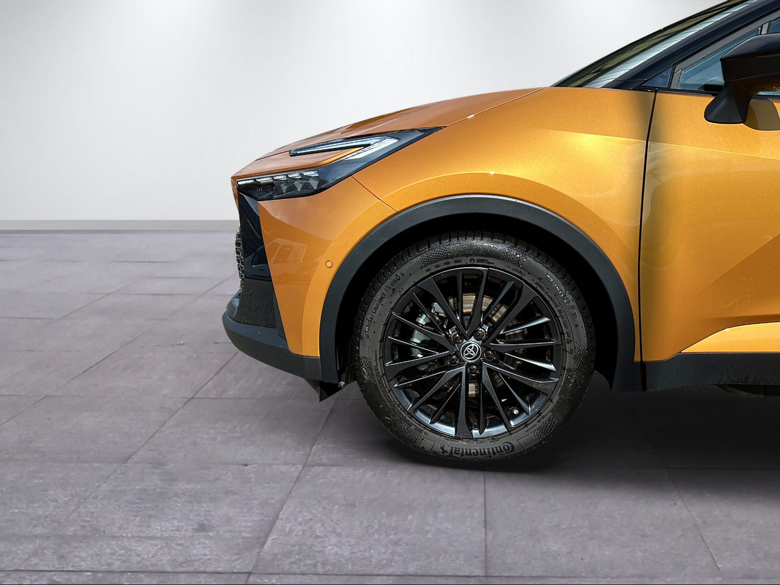 TOYOTA C-HR 2.0 PHEV Style Premiere-image-2