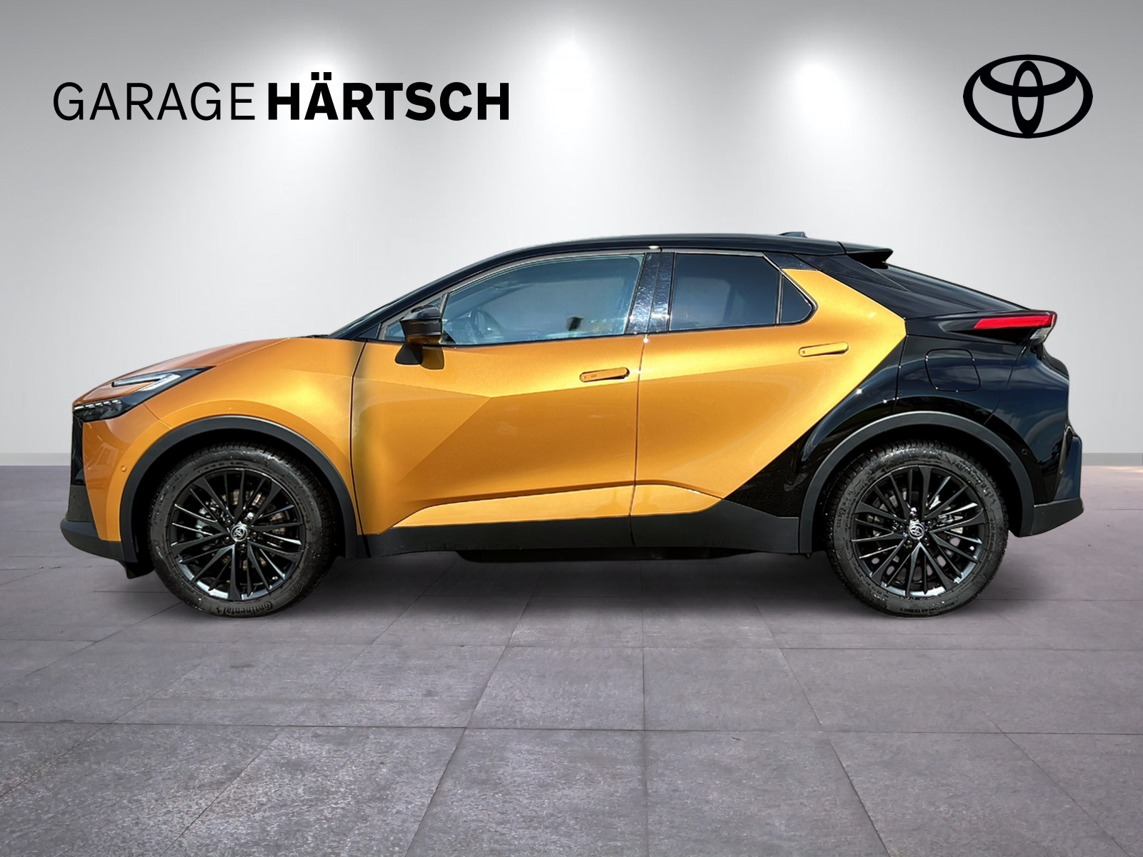 TOYOTA C-HR 2.0 PHEV Style Premiere-image-1