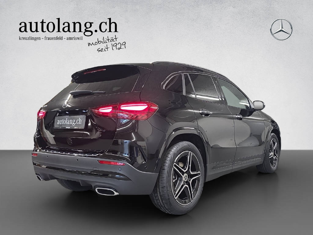 MERCEDES-BENZ GLA 200 AMG Line Night Star-image-4