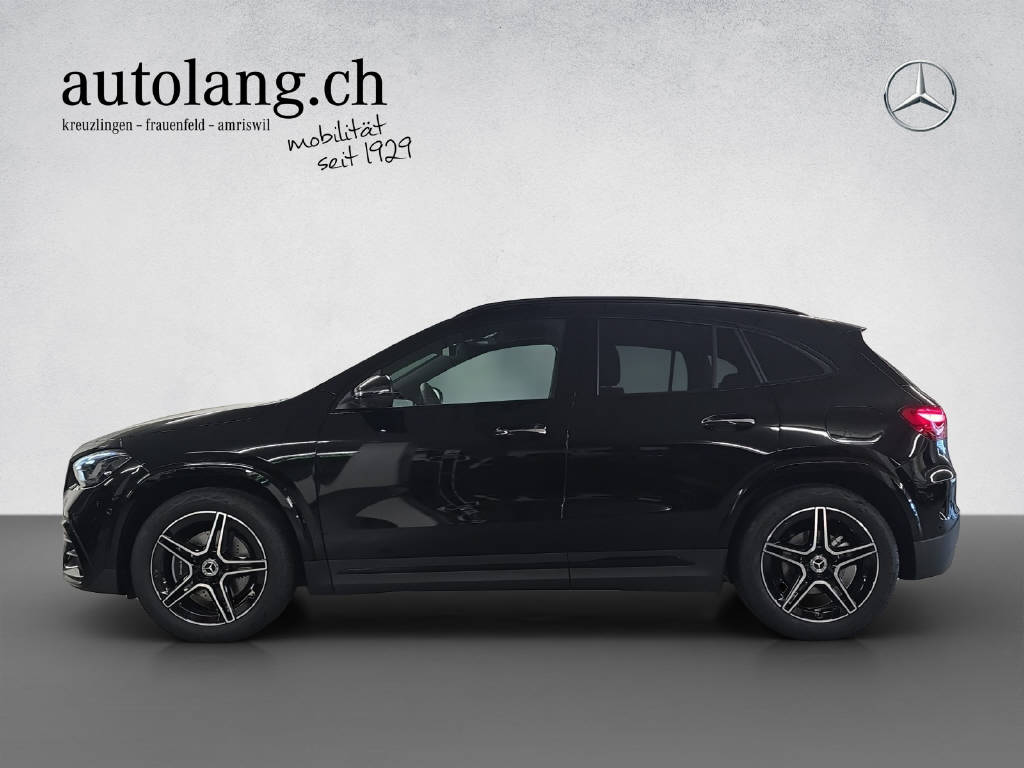 MERCEDES-BENZ GLA 200 AMG Line Night Star-image-2