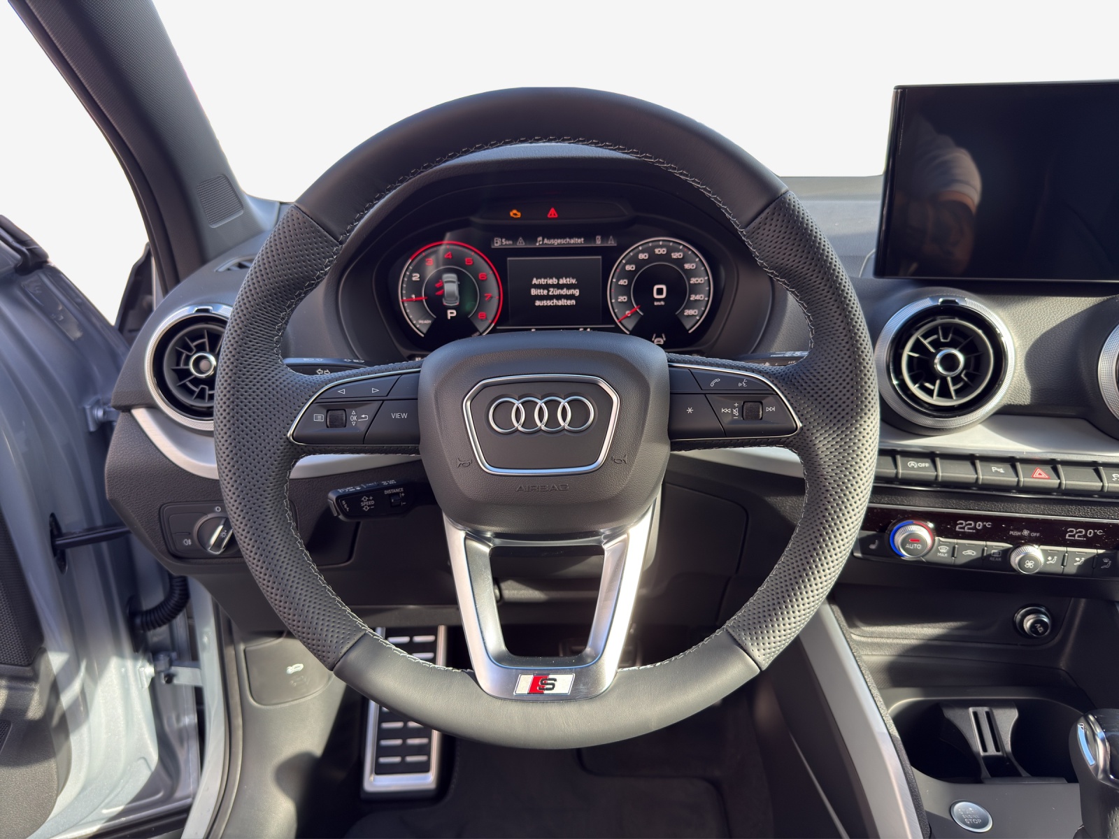 AUDI Q2 35 TFSI S-tronic-image-9