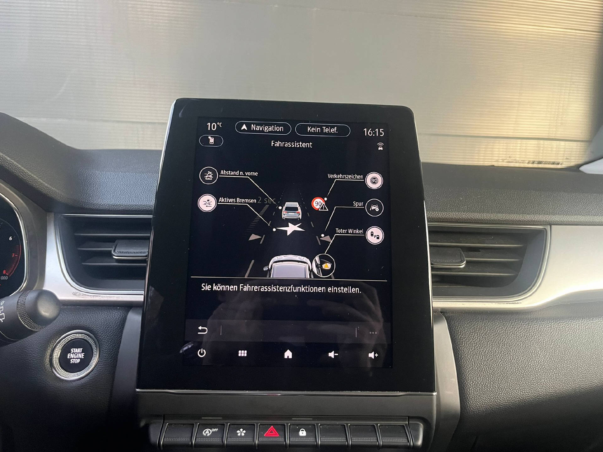 RENAULT Captur 1.3 TCe 140 techno EDC-image-11