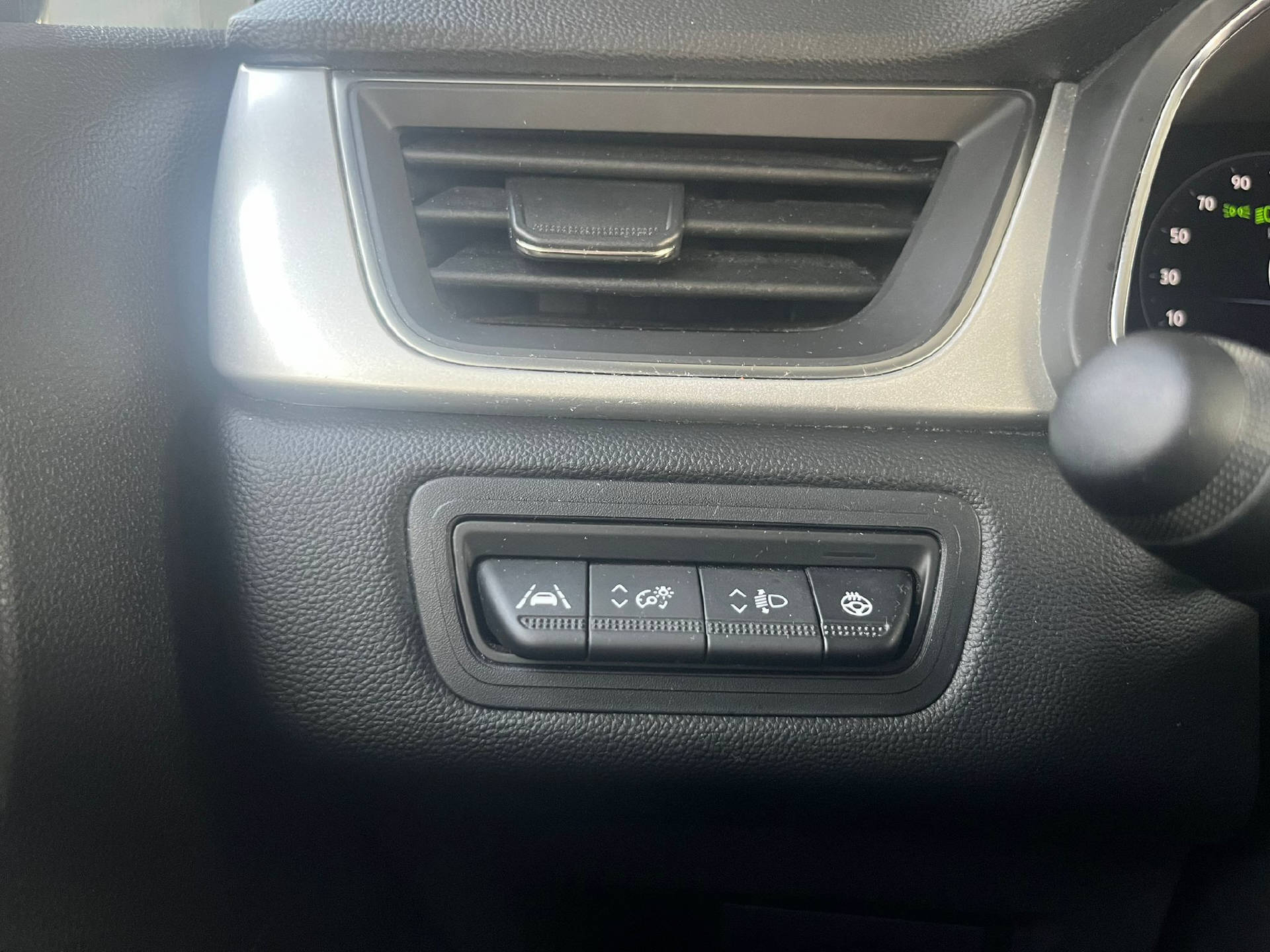 RENAULT Captur 1.3 TCe 140 techno EDC-image-15