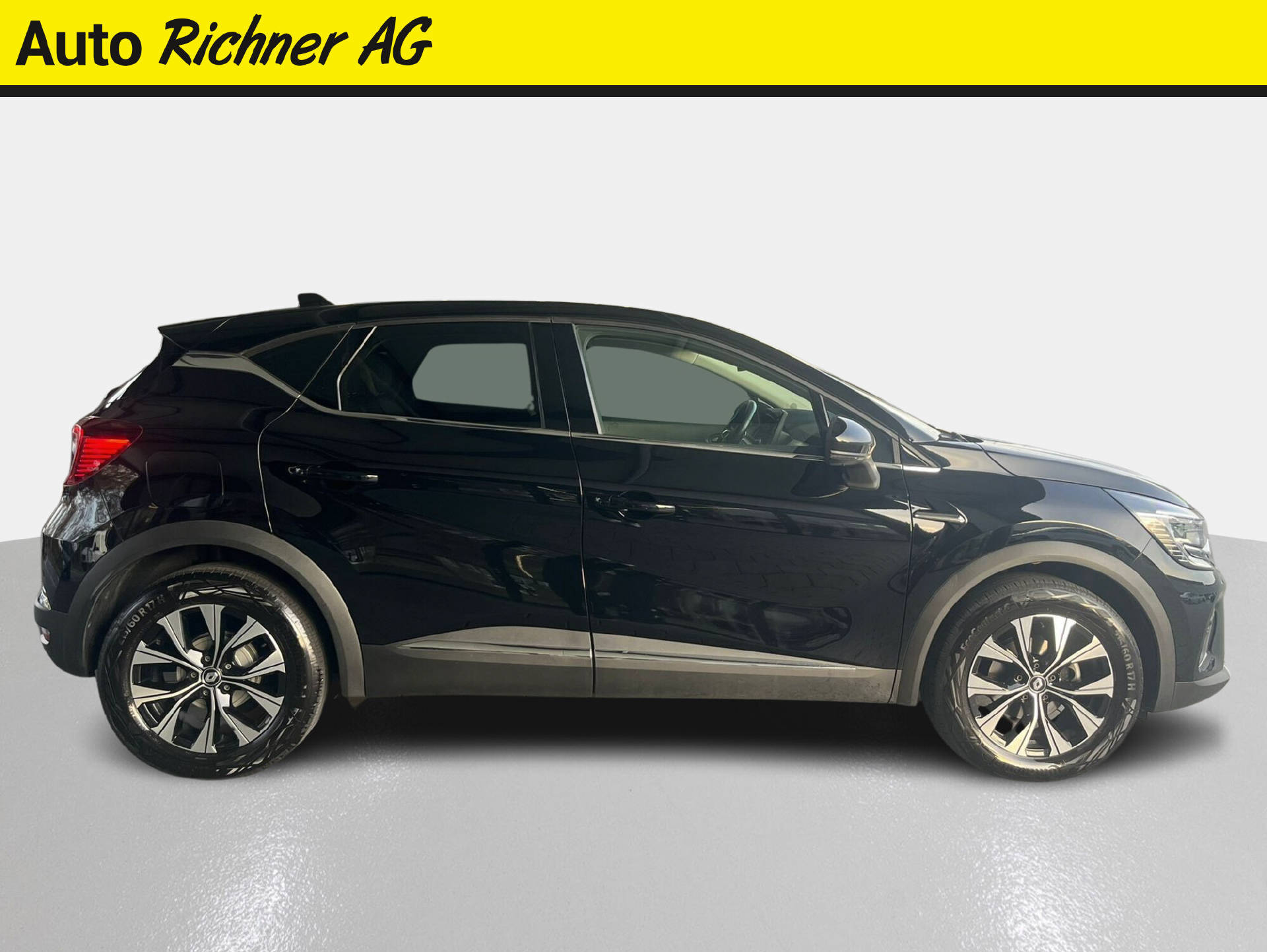 RENAULT Captur 1.3 TCe 140 techno EDC-image-2