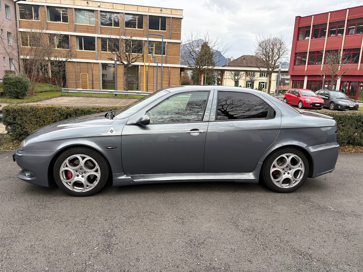 ALFA ROMEO 156 3.2 V6 GTA-image-1