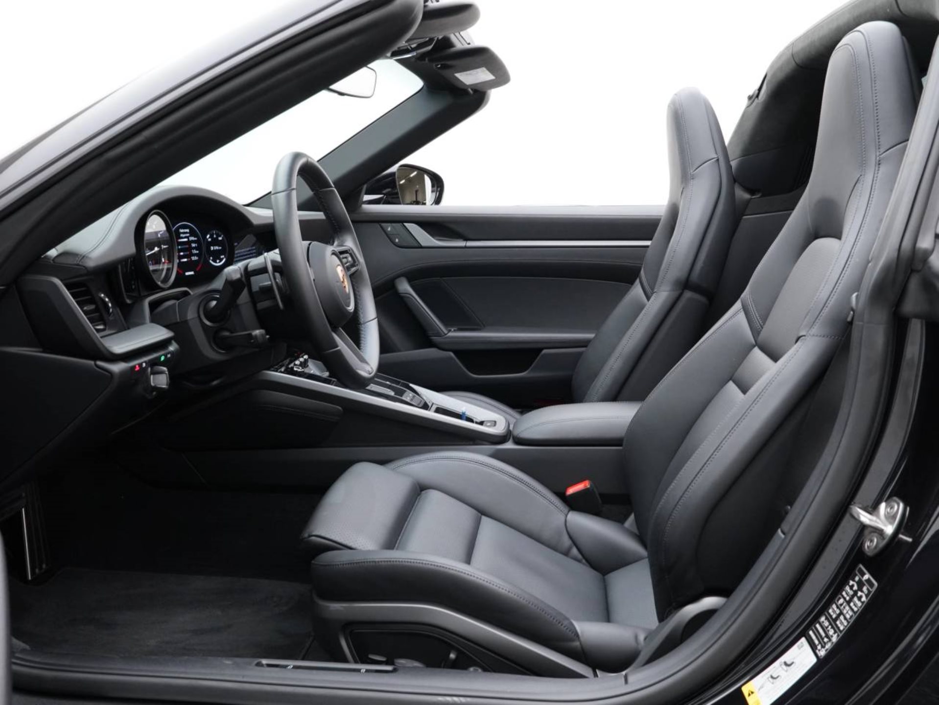 PORSCHE 911 Targa 4S-image-4