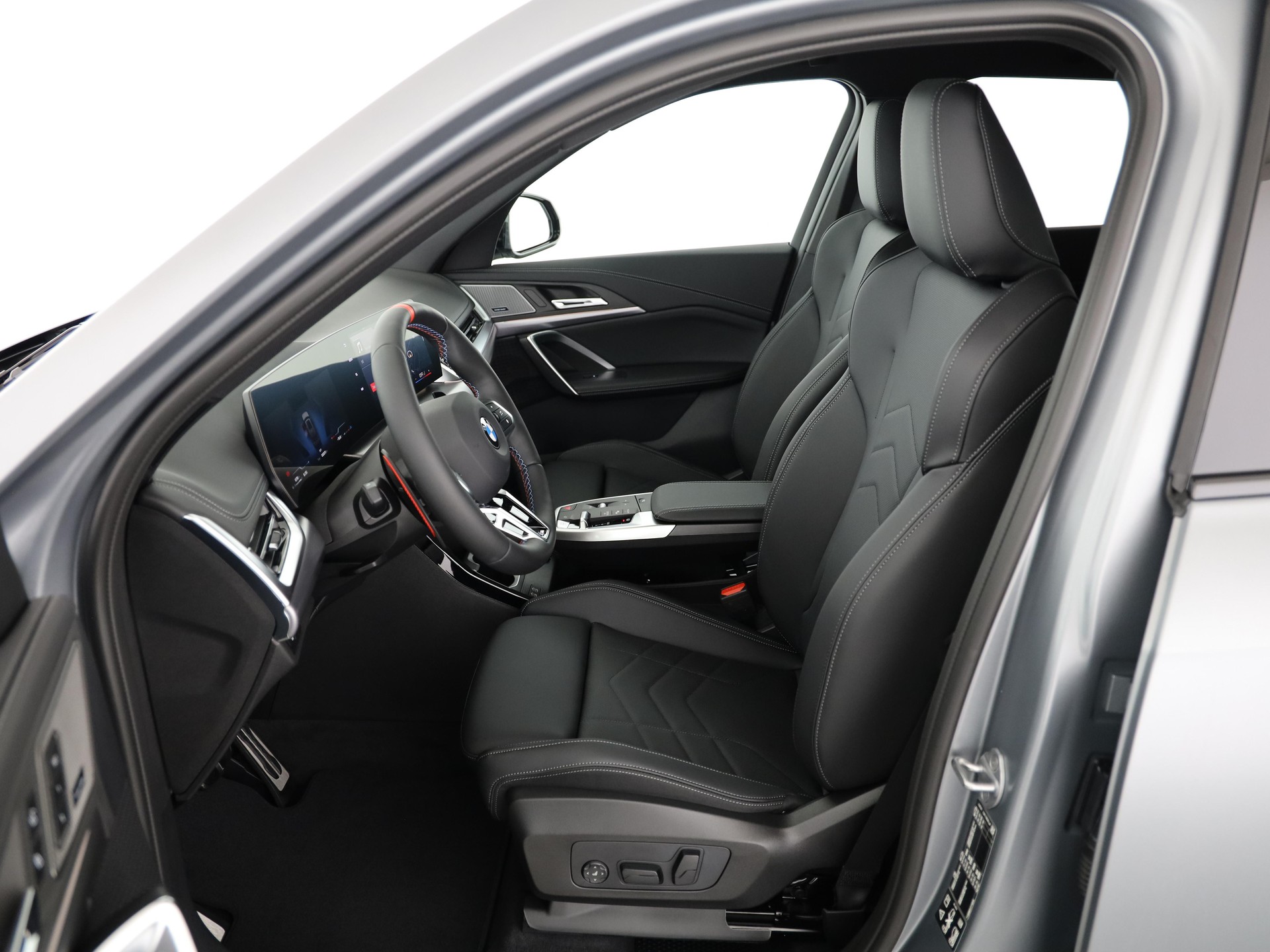 BMW X1 M35i-image-3