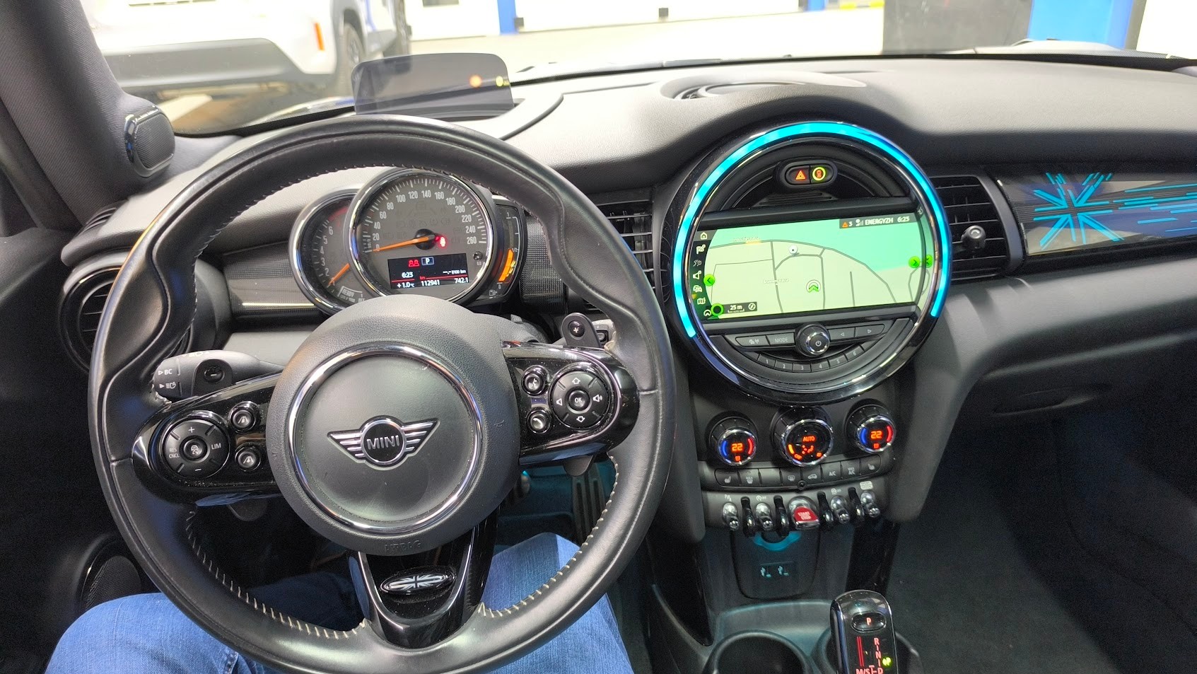 MINI Cooper King's Cross Steptronic DKG-image-2