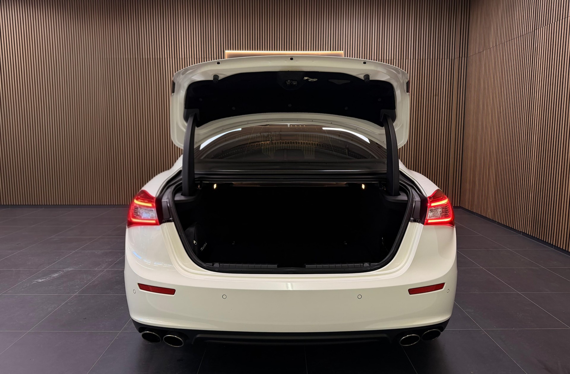 MASERATI Ghibli S Q4 3.0 V6 Automatica-image-11