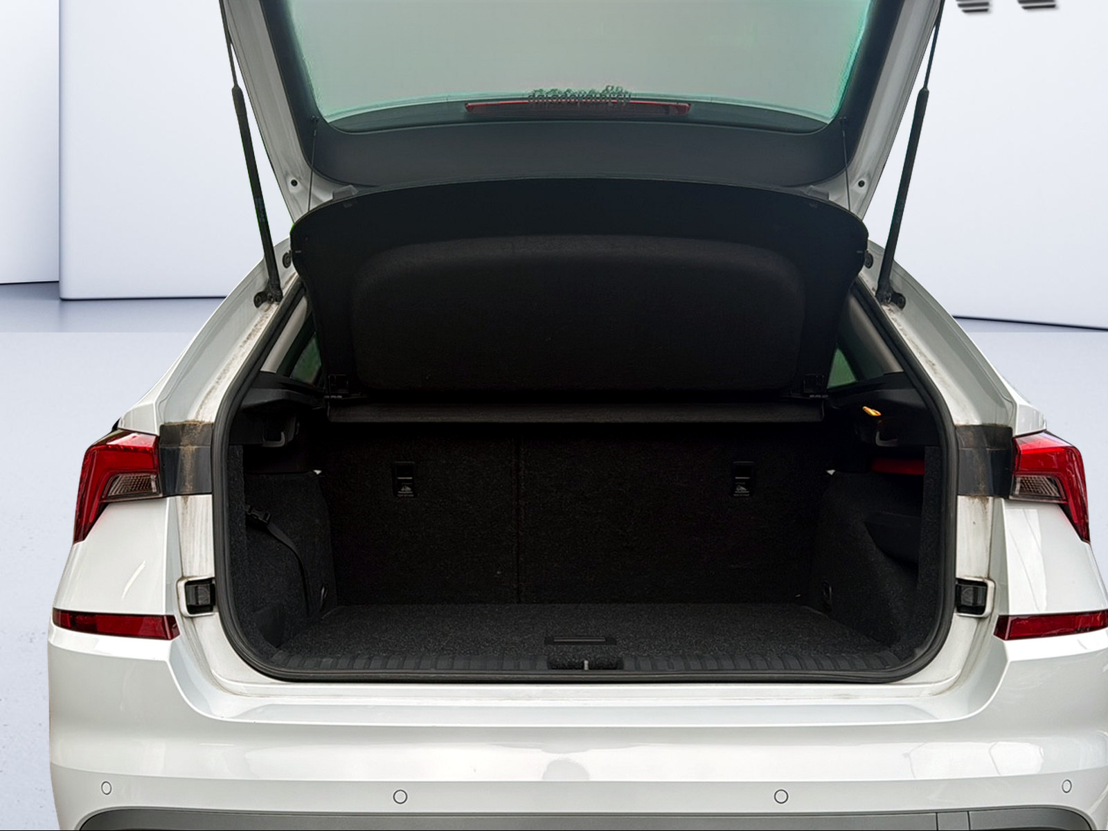 SKODA Kamiq 1.0 TSI Clever DSG-image-8