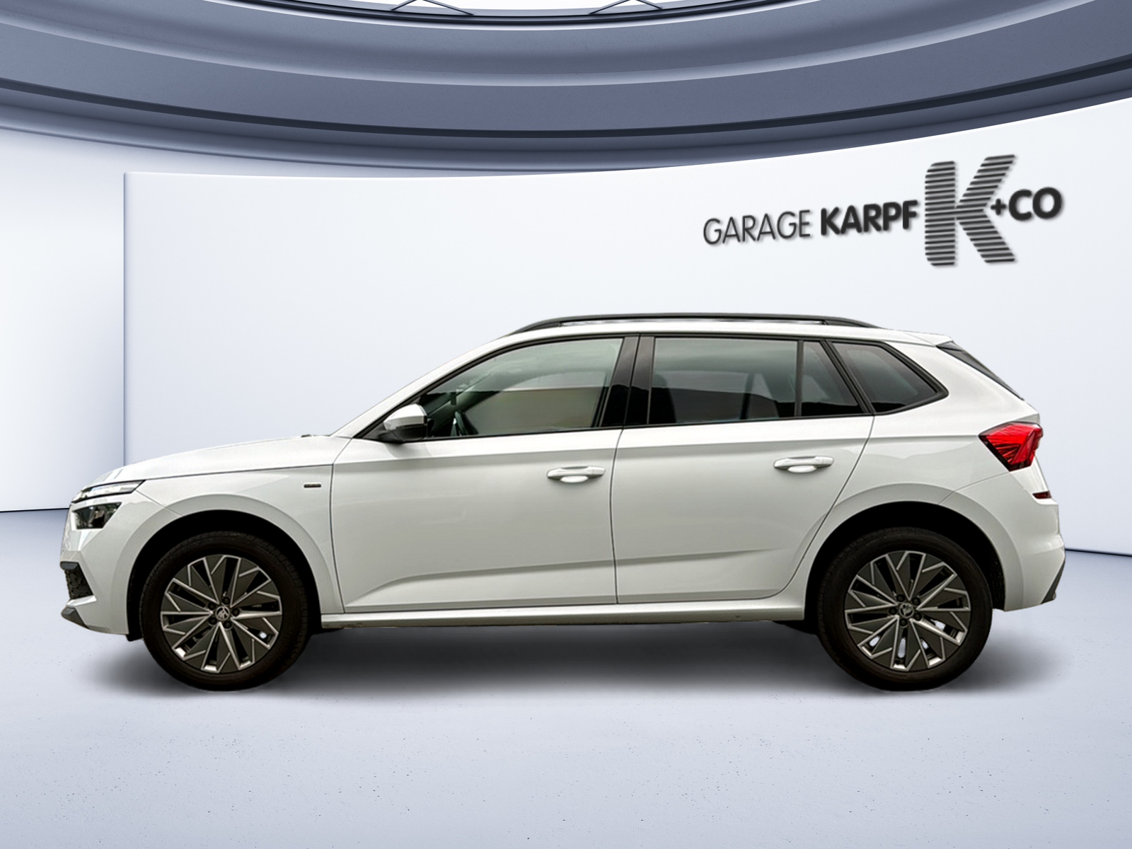 SKODA Kamiq 1.0 TSI Clever DSG-image-1
