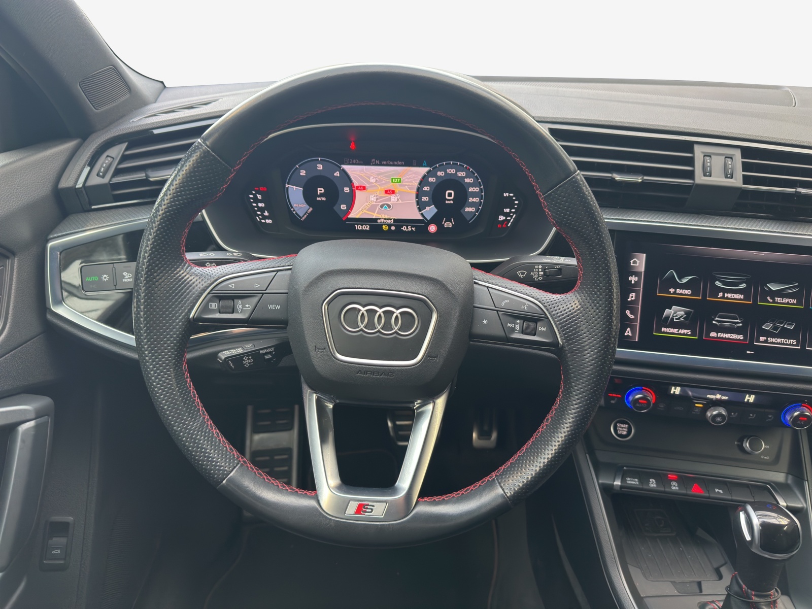 AUDI Q3 Sportback 35 TDI S line Attraction quattro S-tronic-image-9