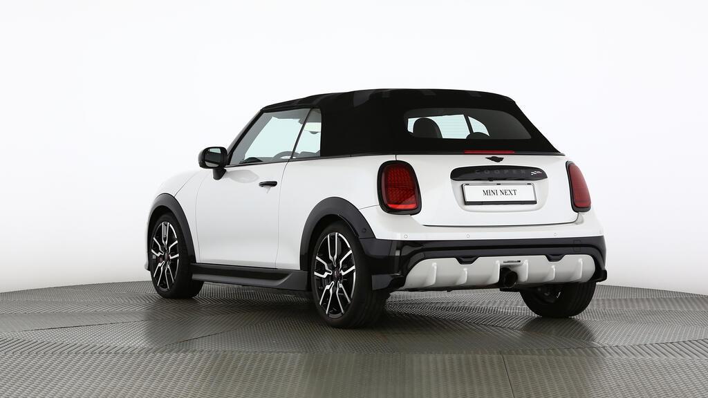 MINI John Cooper Works Cabrio-image-3