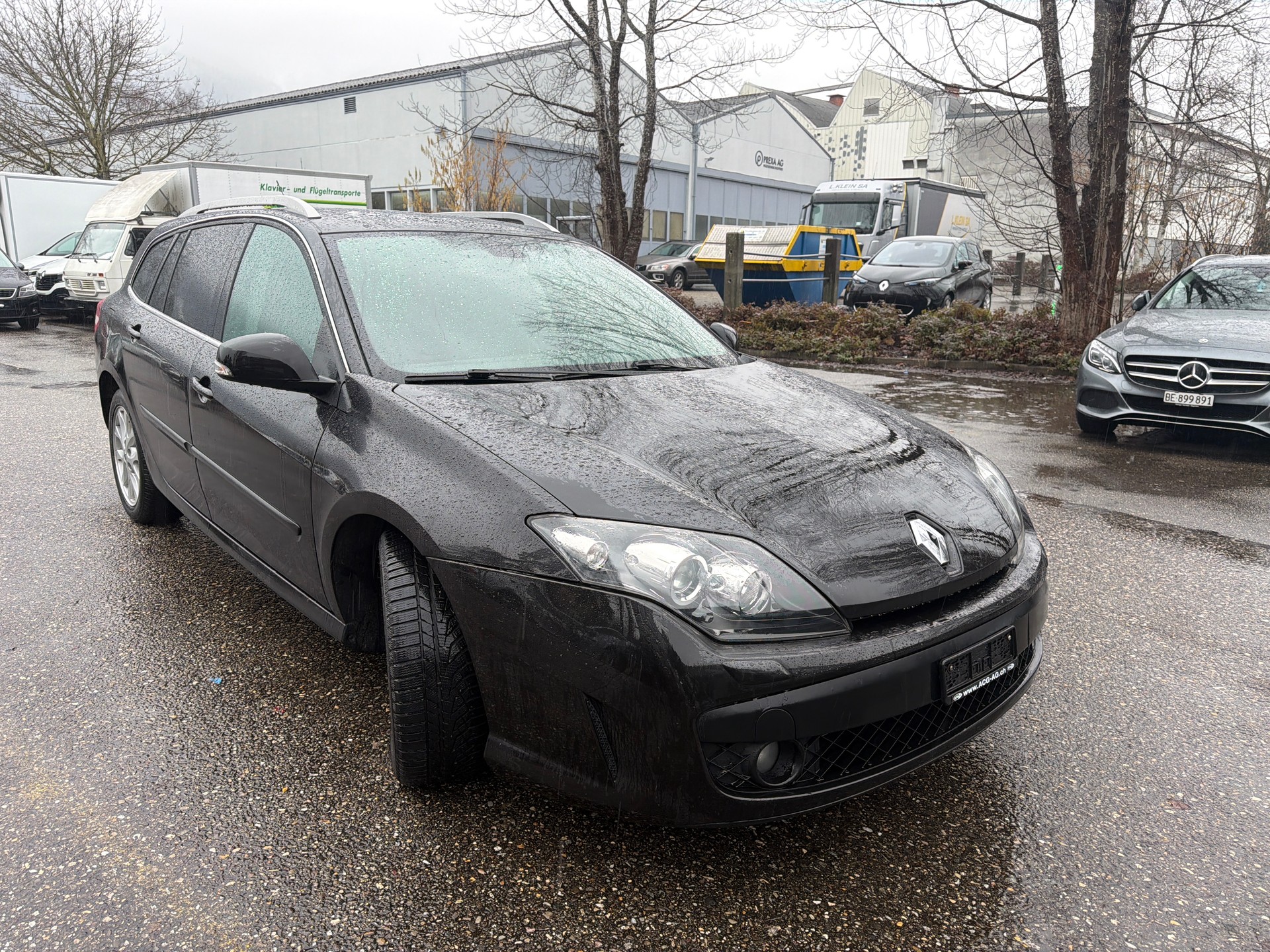 RENAULT Laguna Grandtour 2.0 dCi Expression * Teil-Leder * Klima-auto * Tempomat * PDC H *-image-5