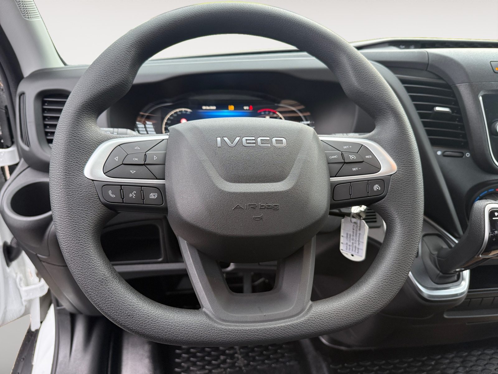 IVECO 35S16A8 mit Werksbrücke Scattolini-image-6