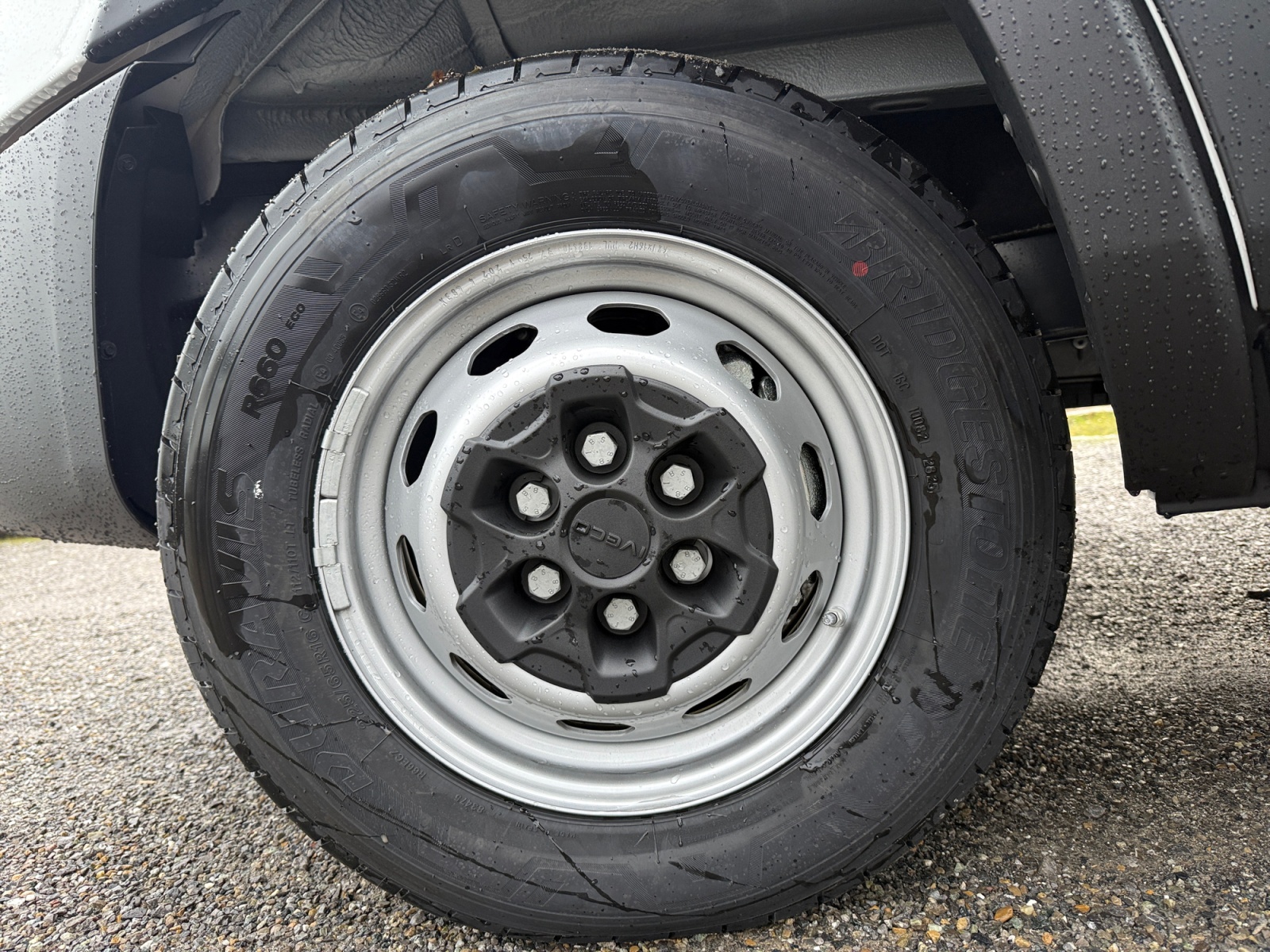 IVECO 35S16A8 mit Werksbrücke Scattolini-image-12