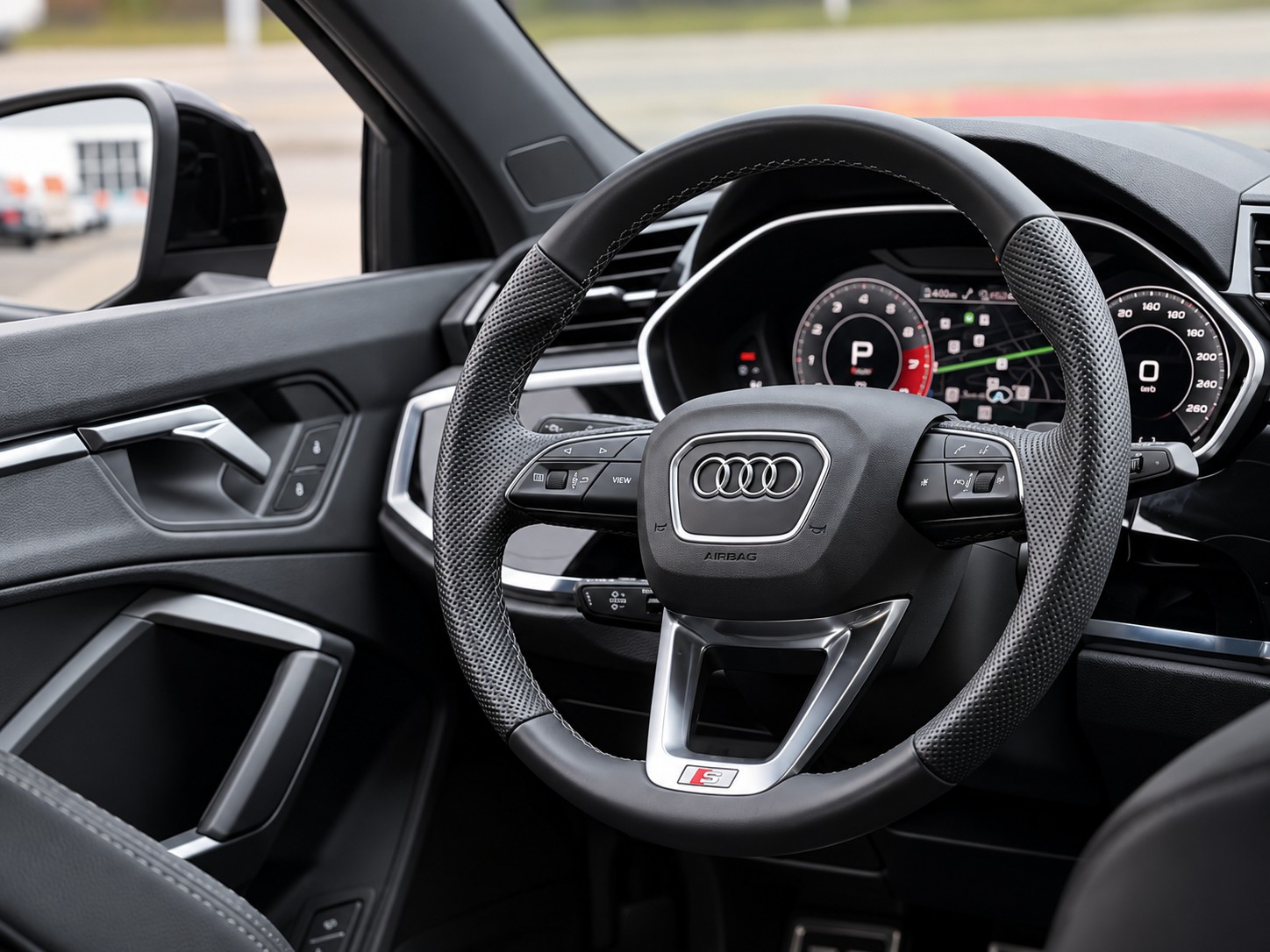AUDI Q3 Sportback 35 TFSI S line S-tronic-image-10