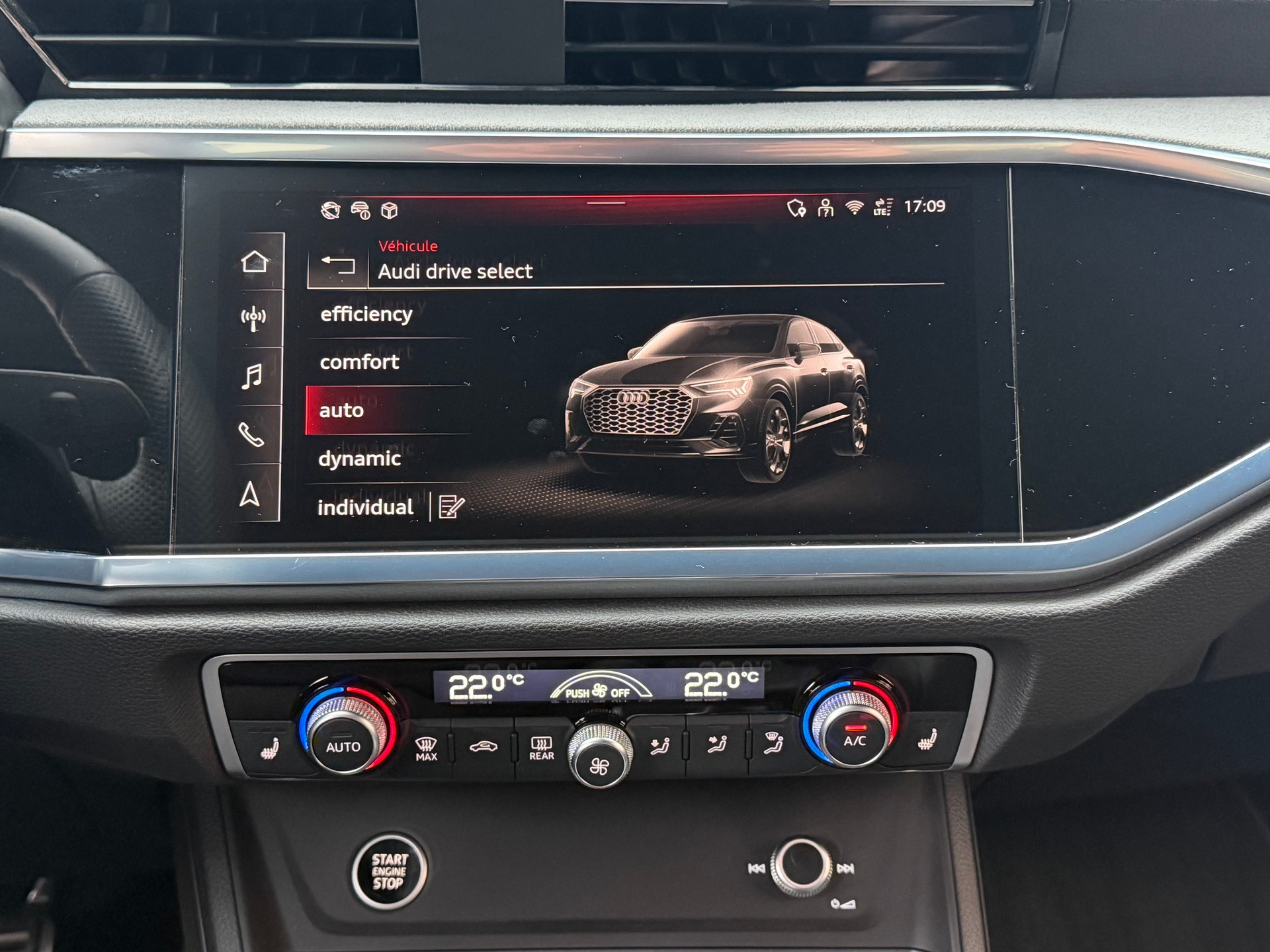 AUDI Q3 Sportback 35 TFSI S line S-tronic-image-18