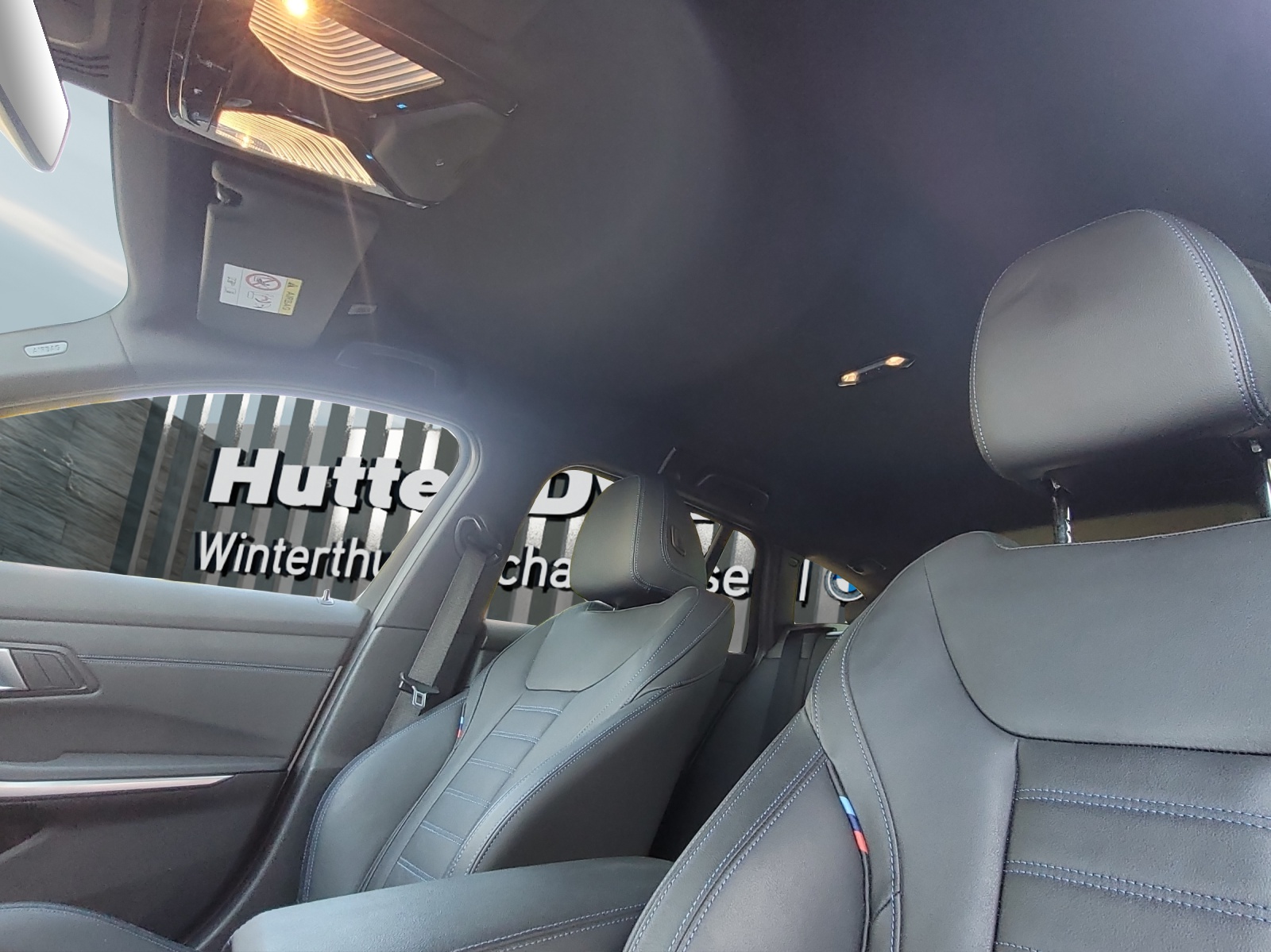 BMW 320d xDrive Touring M Sportpaket-image-17