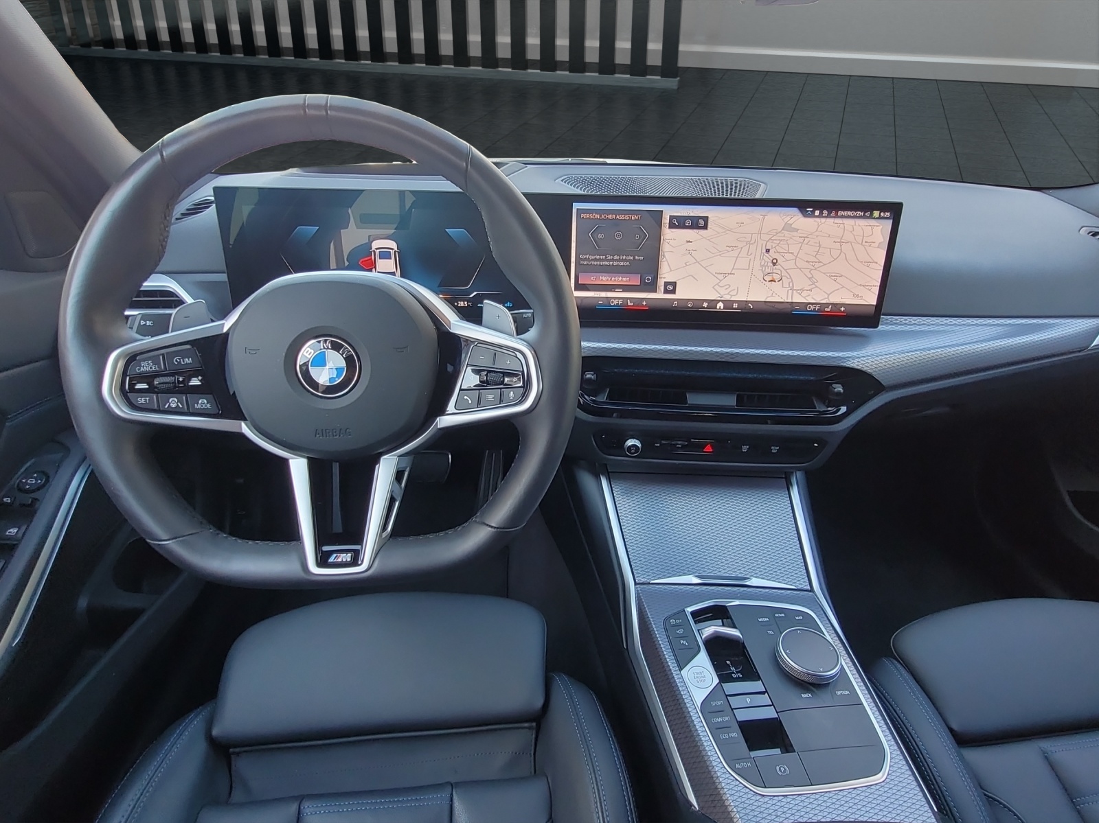 BMW 320d xDrive Touring M Sportpaket-image-9