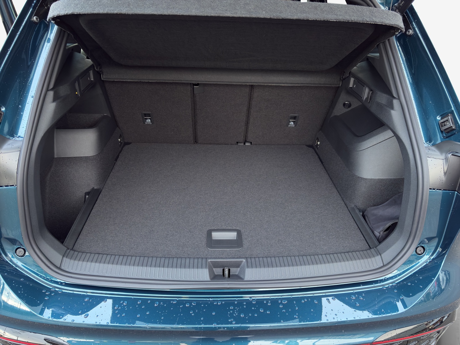 VW Tiguan 2.0 TSI DSG R-Line 4Motion-image-12