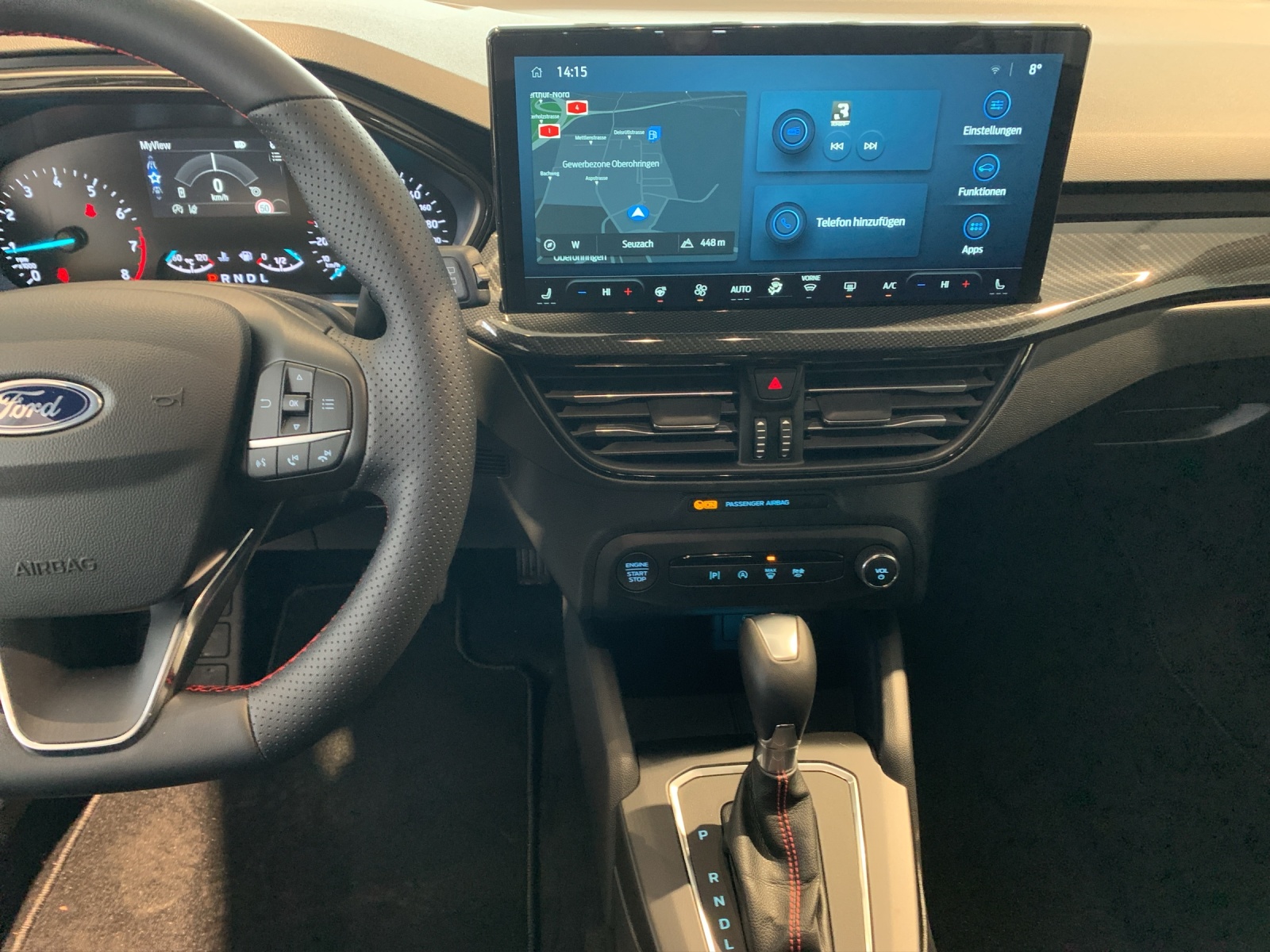 FORD Focus SW 1.0i EcoB Hybrid 155 ST-Line-image-9