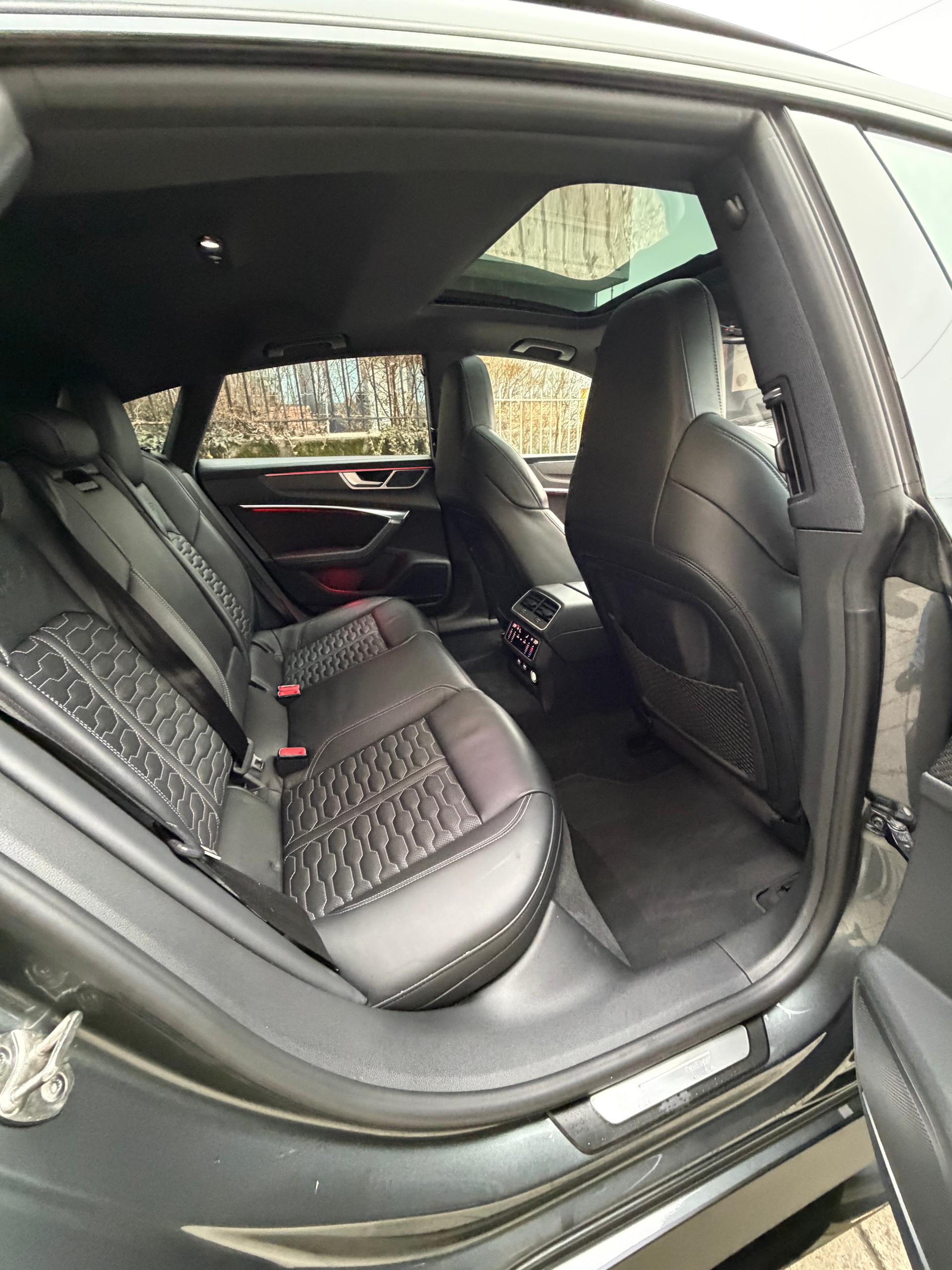 AUDI RS7 Sportback MHEV-image-6