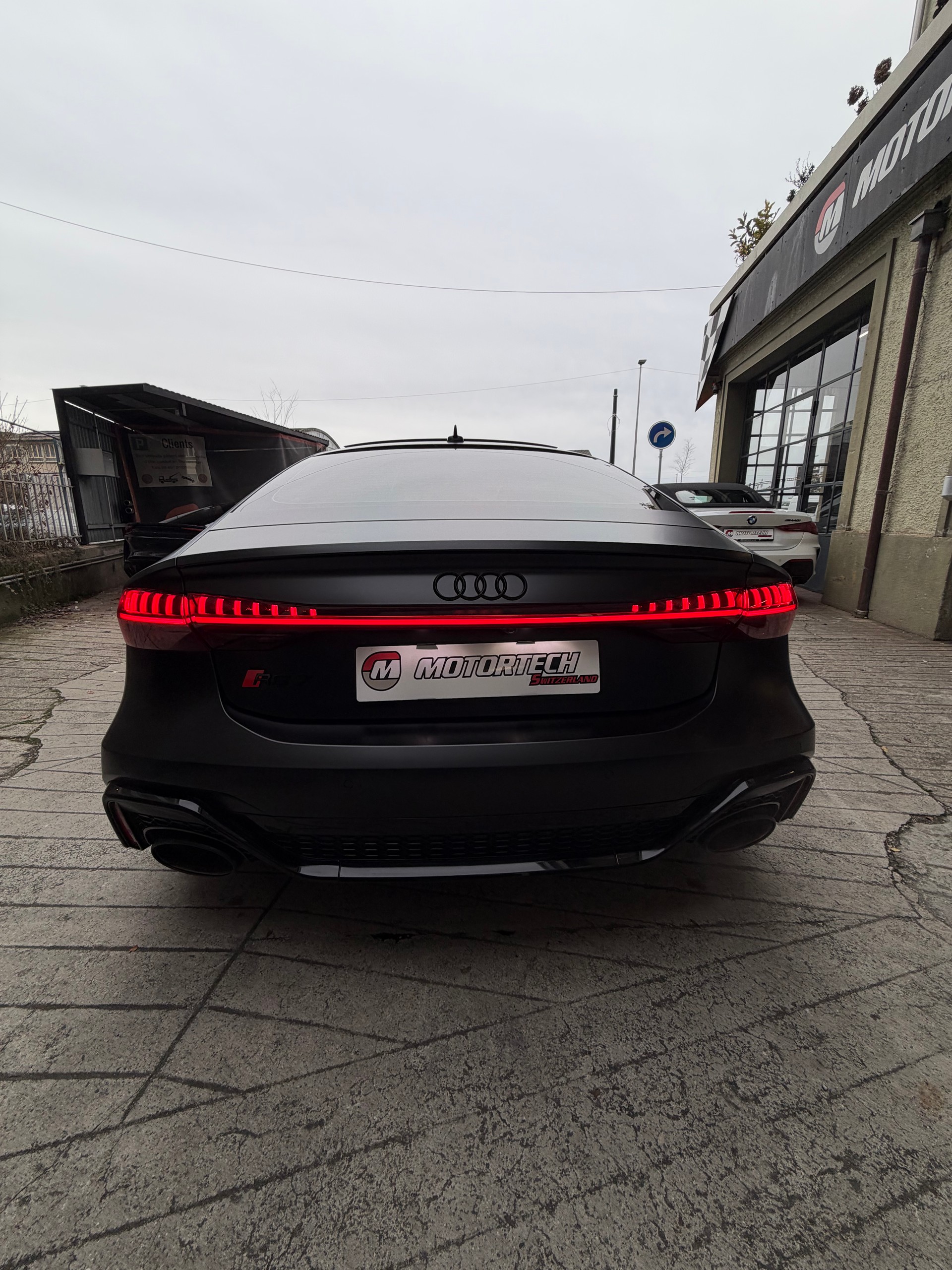 AUDI RS7 Sportback MHEV-image-4