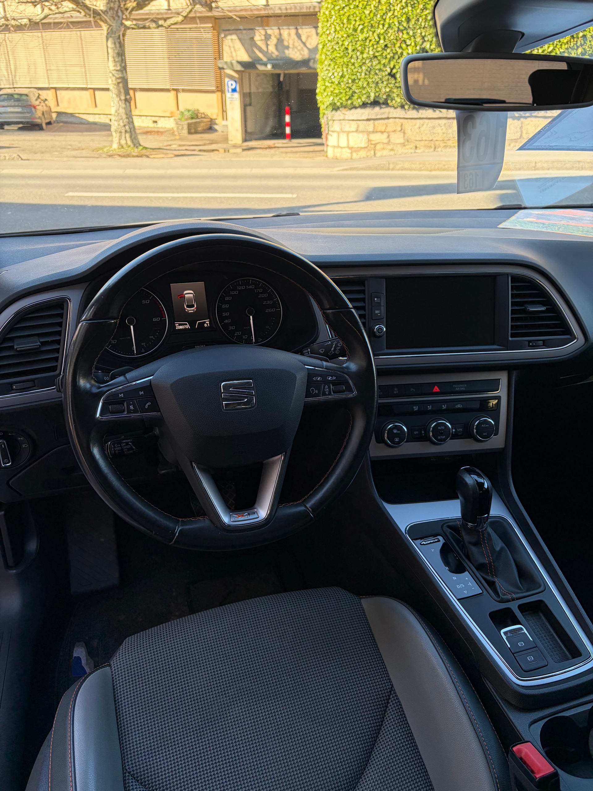 SEAT Leon ST 2.0 TDI X-Perience 4Drive DSG-image-6