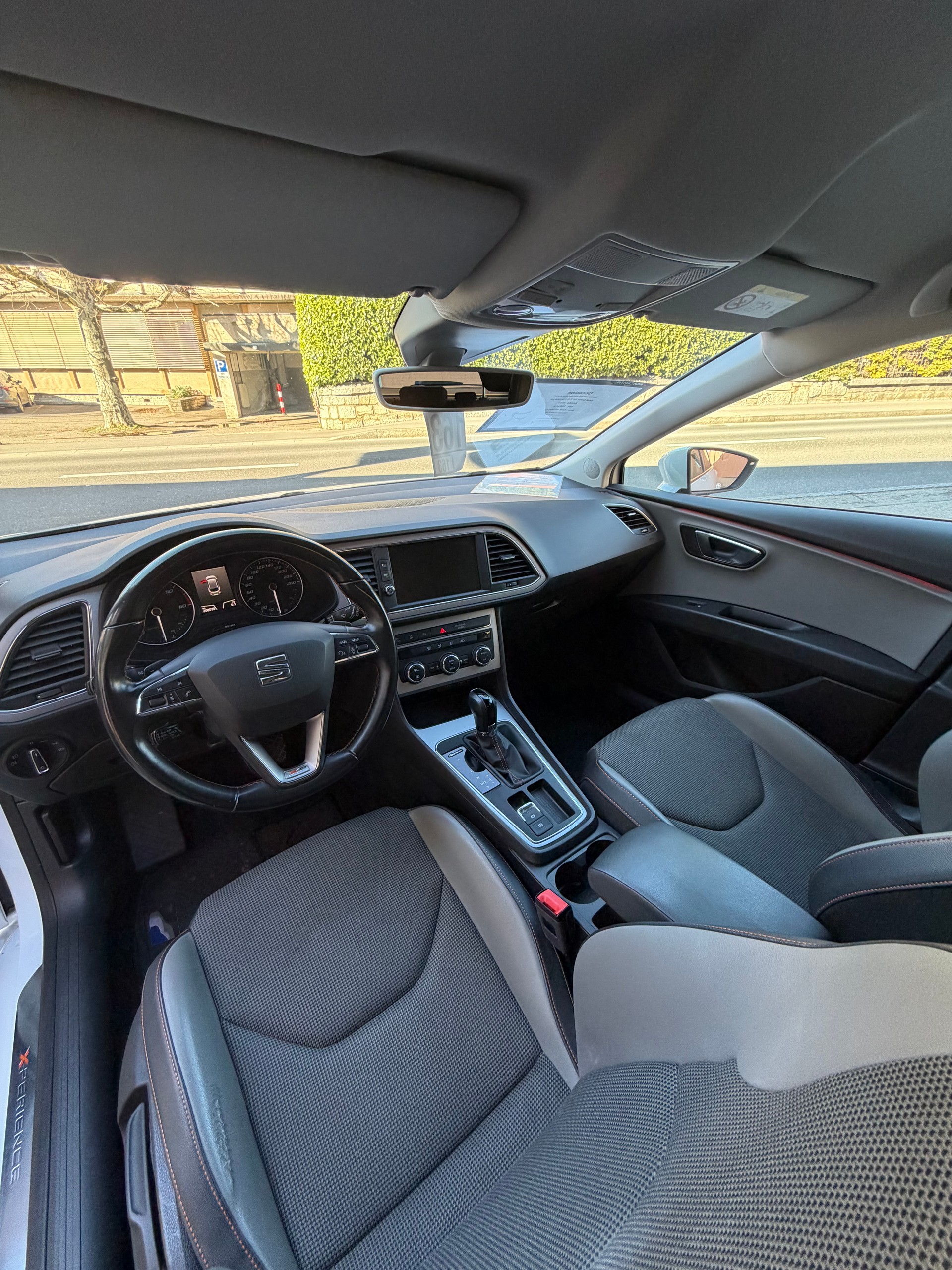SEAT Leon ST 2.0 TDI X-Perience 4Drive DSG-image-5