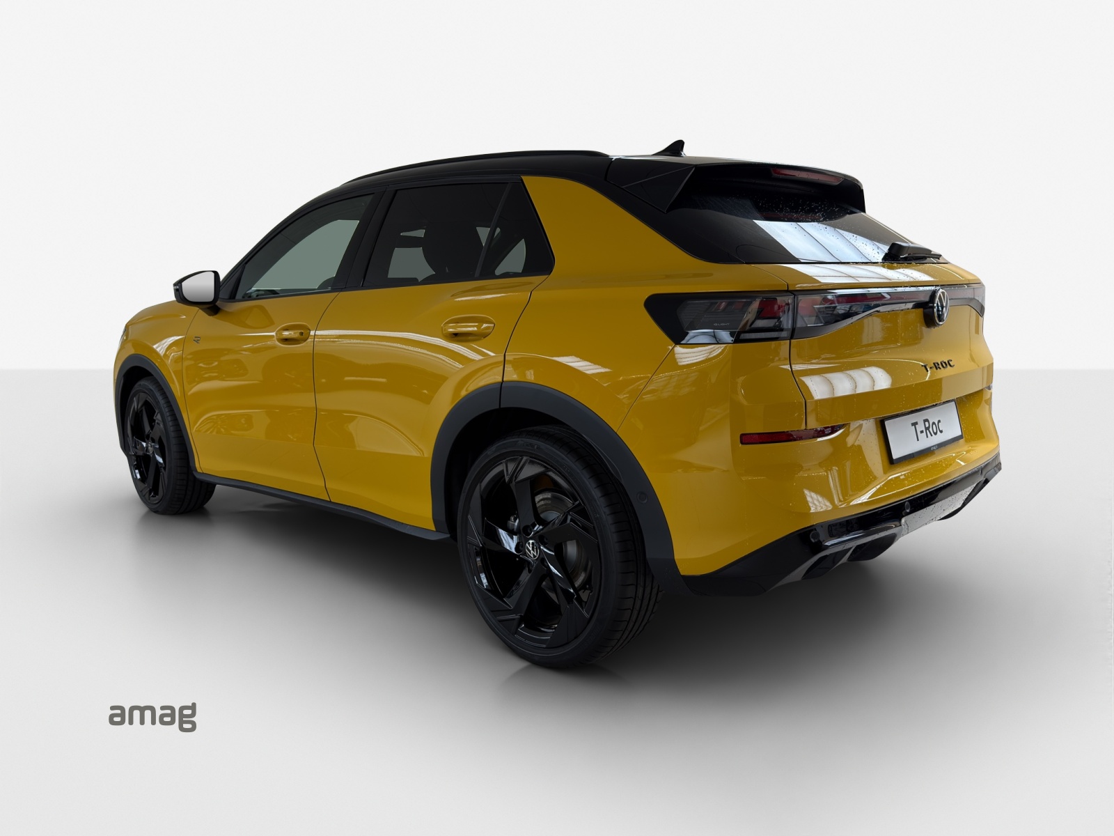 VW T-Roc 1.5 eTSI mHEV R-Line DSG-image-2