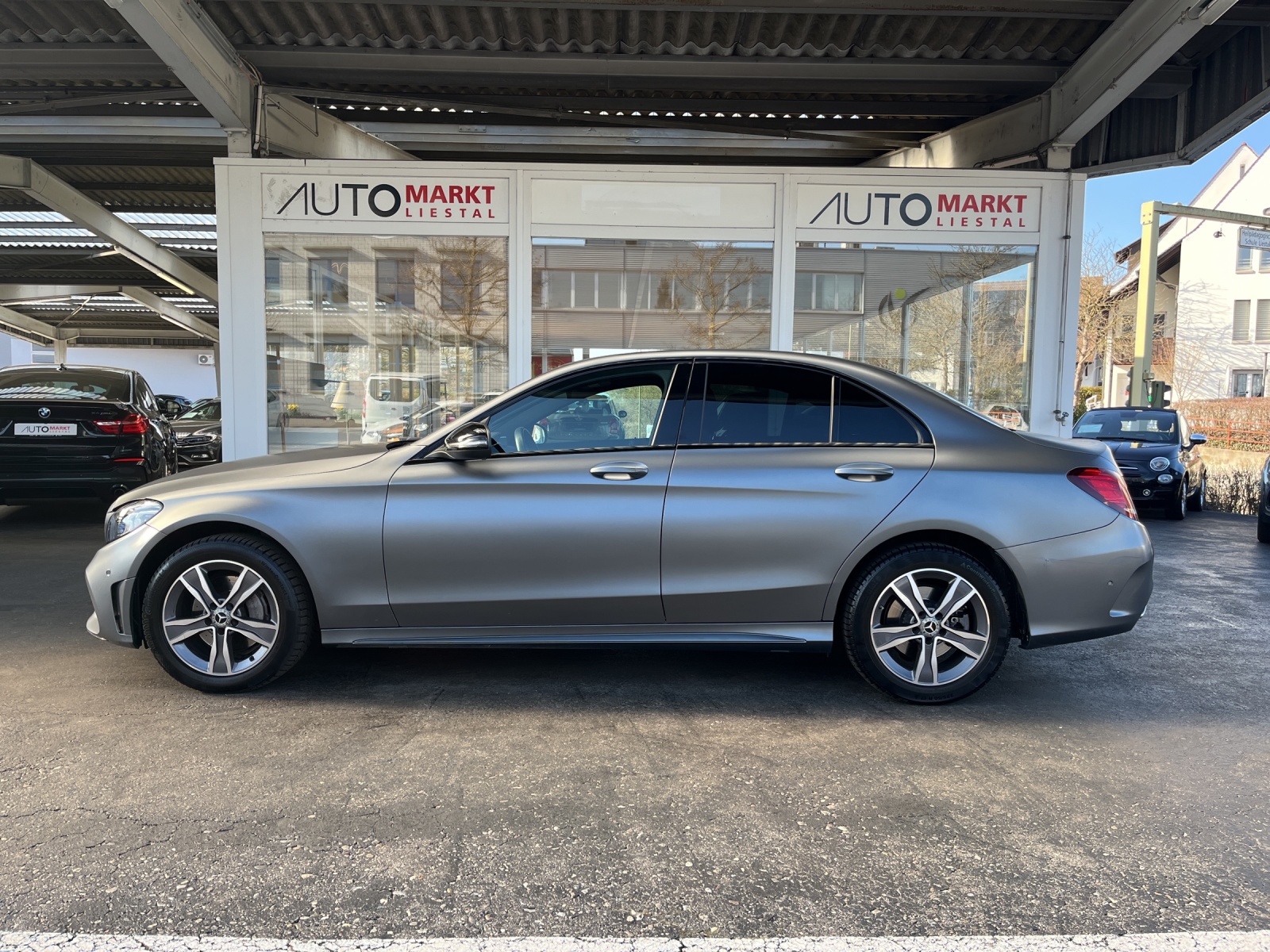 MERCEDES-BENZ C 200 4Matic AMG Line 9G-Tronic-image-1