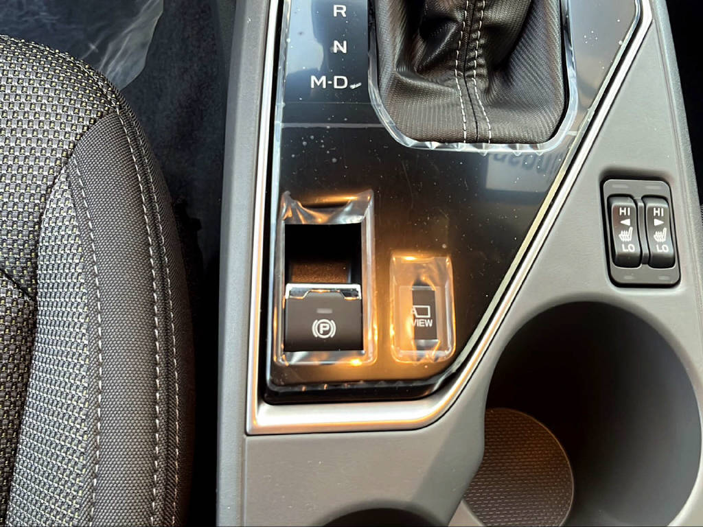 SUBARU Crosstrek 2.0i e-Boxer Swiss Plus Model 2026-image-11