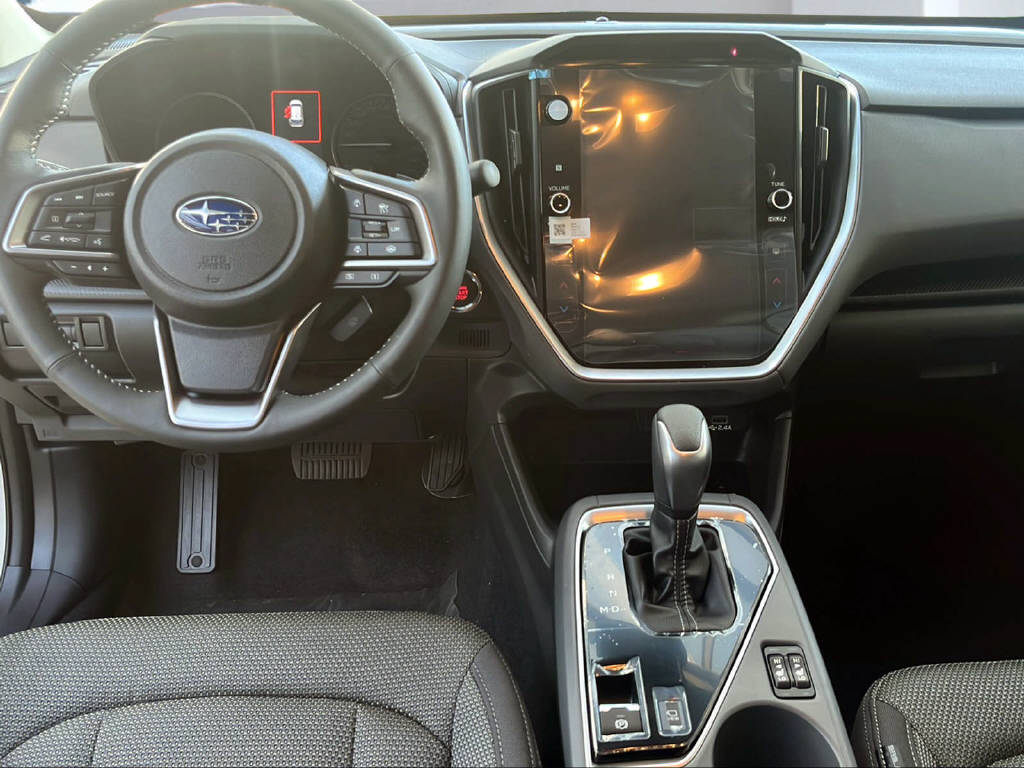 SUBARU Crosstrek 2.0i e-Boxer Swiss Plus Model 2026-image-8