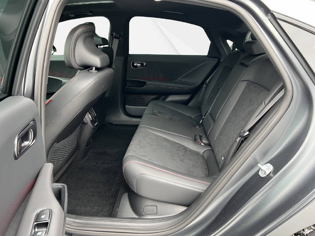 HYUNDAI Ioniq 6 84kWh N Line 4WD-image-4