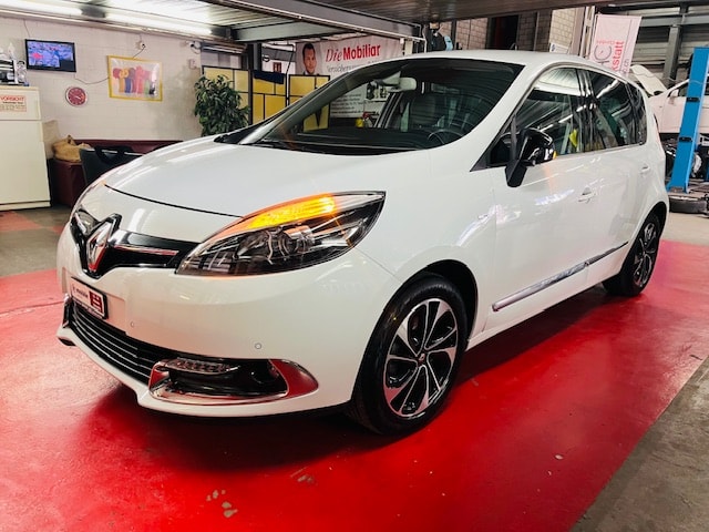 RENAULT Scénic 1.2 16V Turbo Bose-image-7