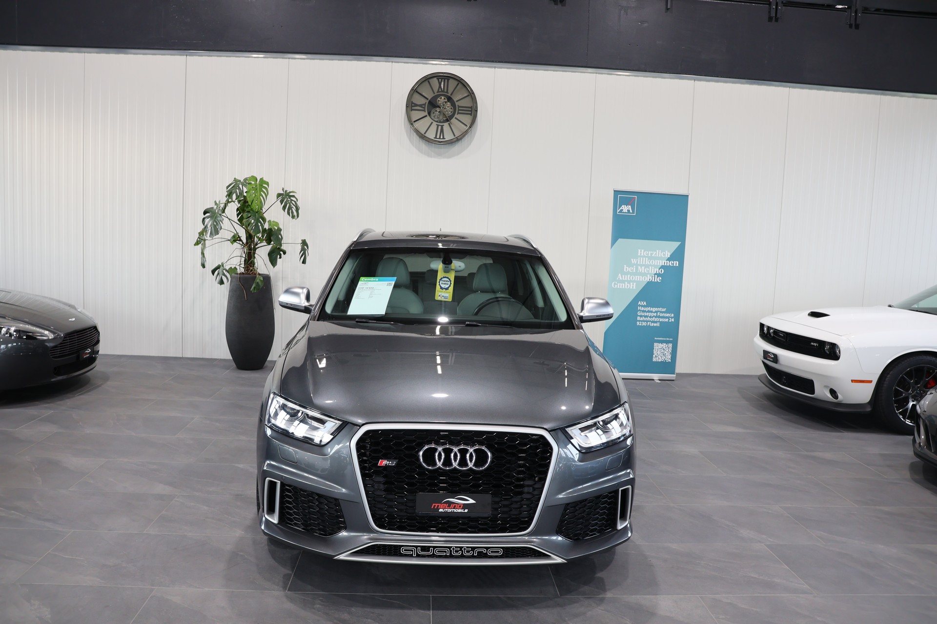 AUDI RS Q3 2.5 TFSI quattro S-tronic-image-2